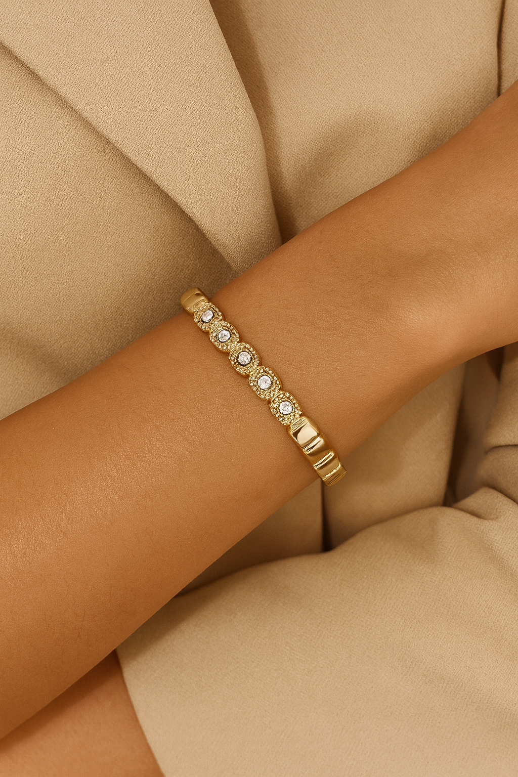 ZERAN BANGLE
