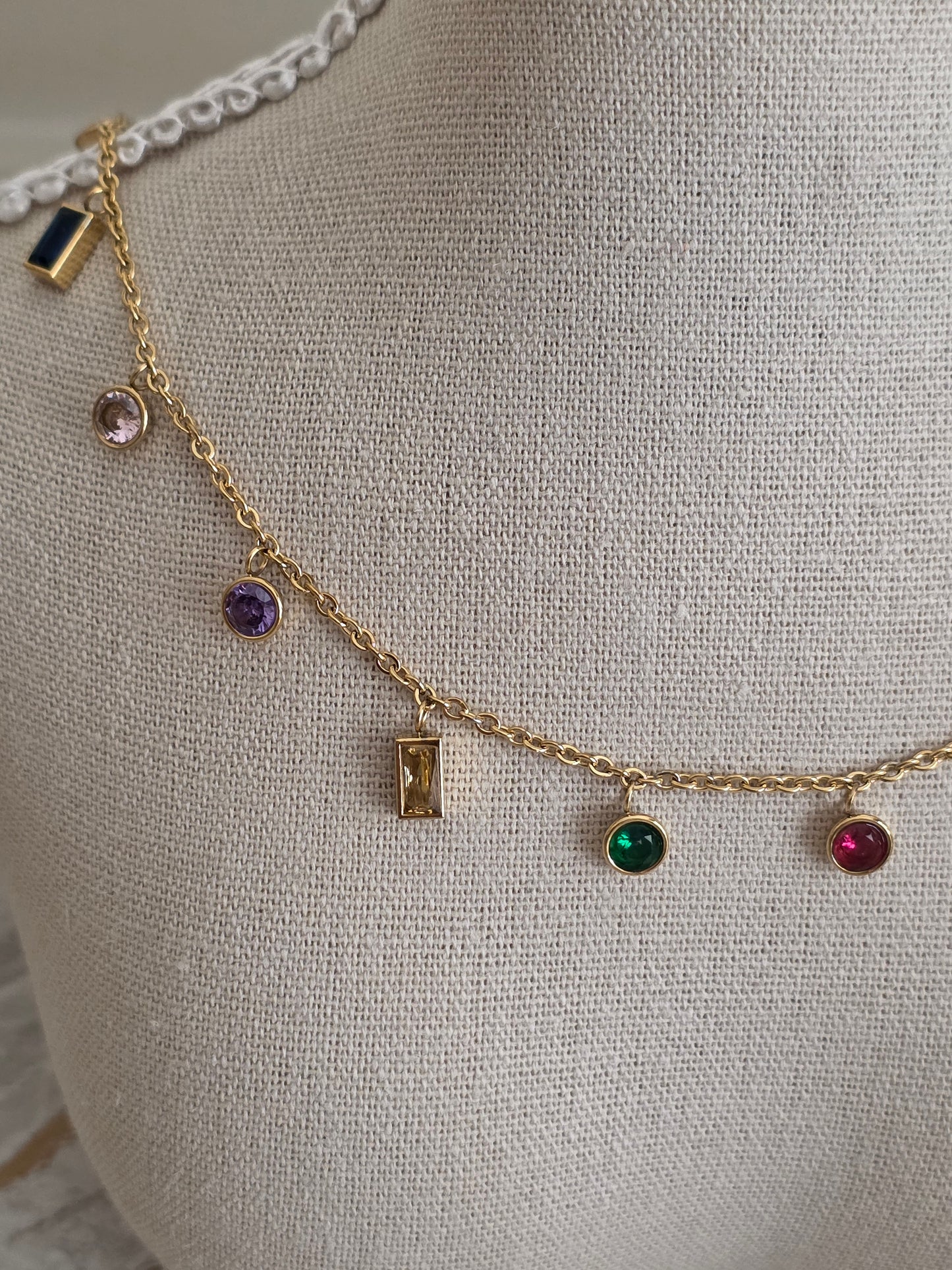 AYDA NECKLACE