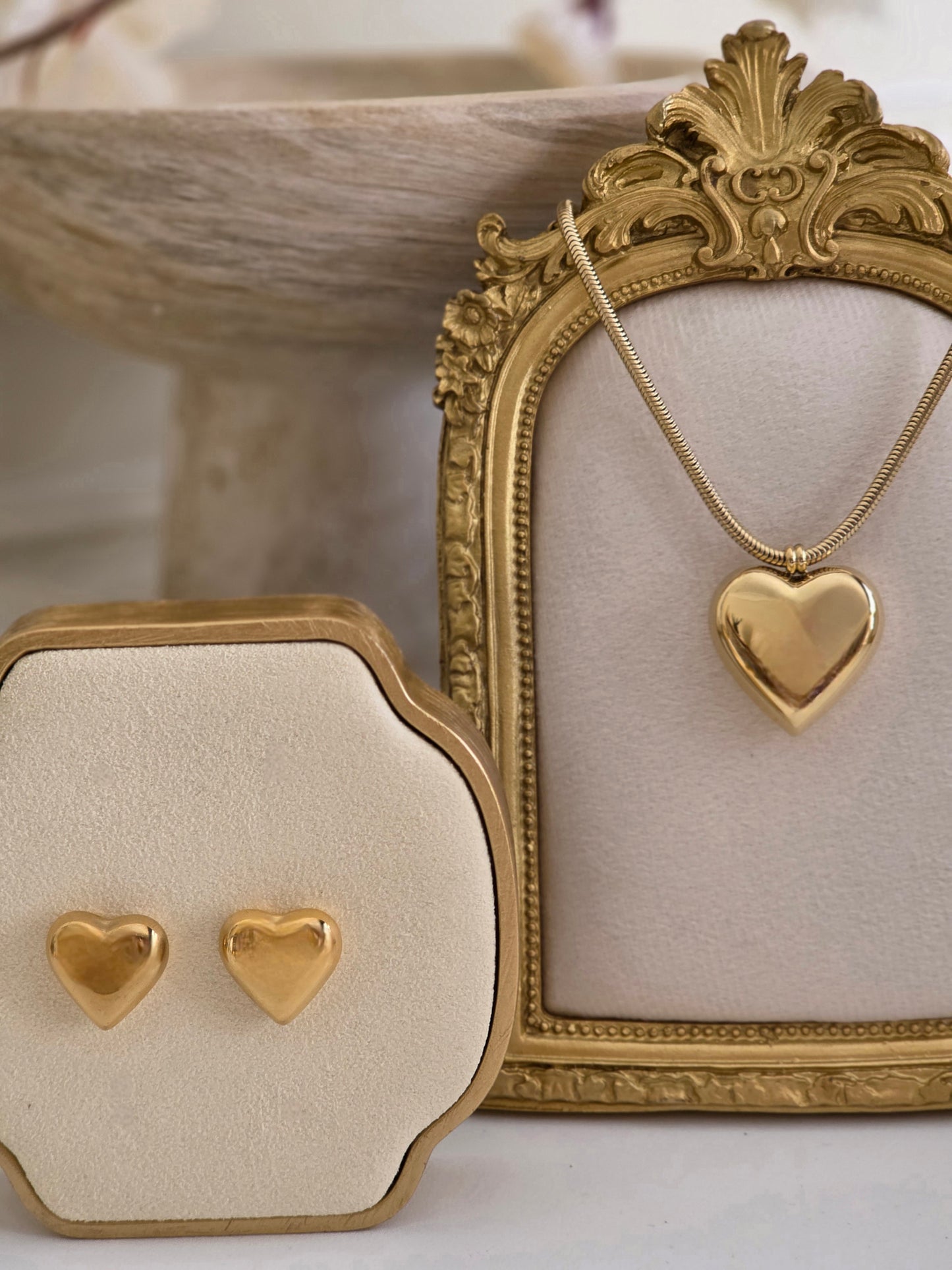 BIKEM BUBBLE HEART EARRINGS
