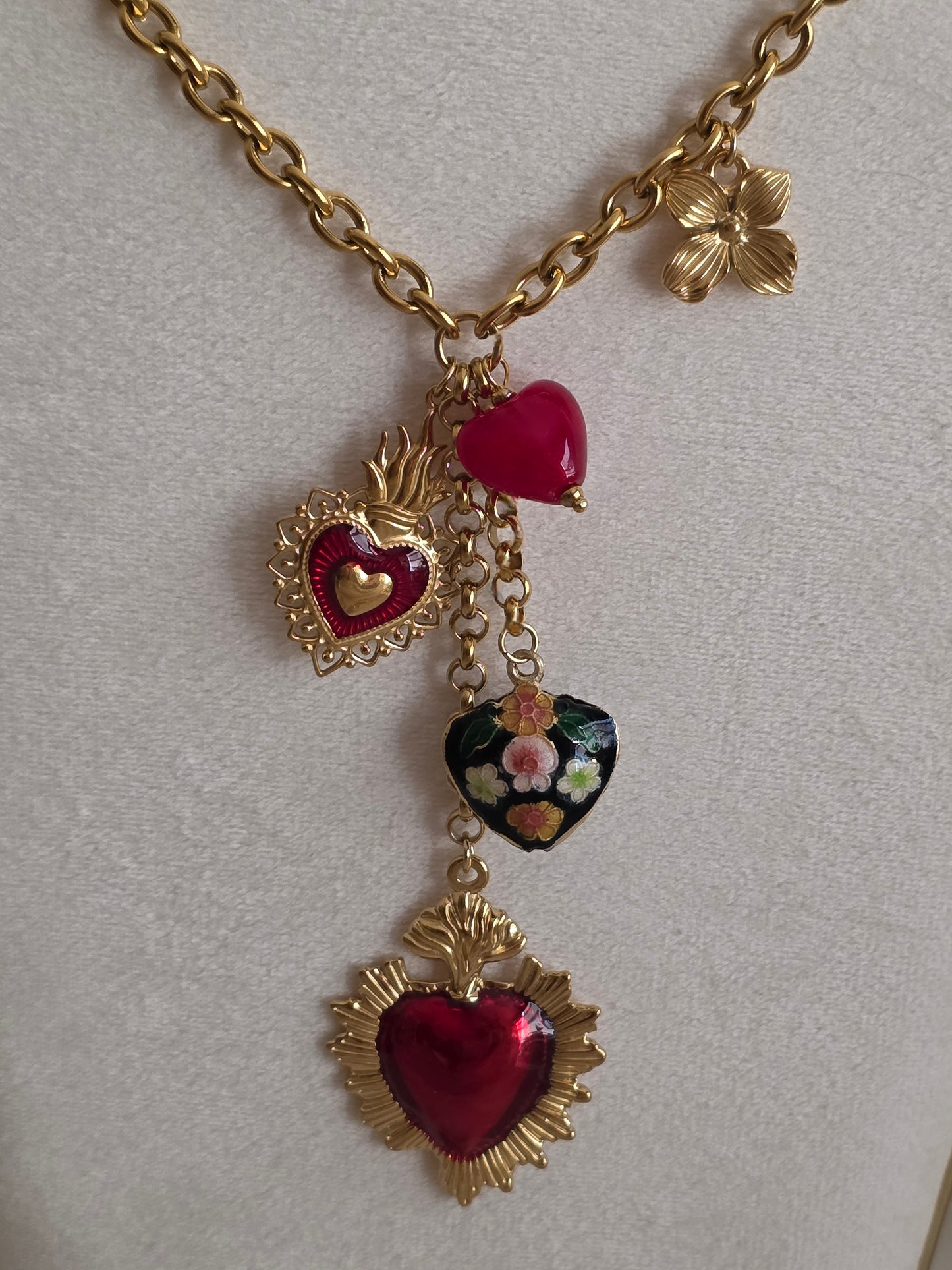 ALESSIA HEART CHARM NECKLACE