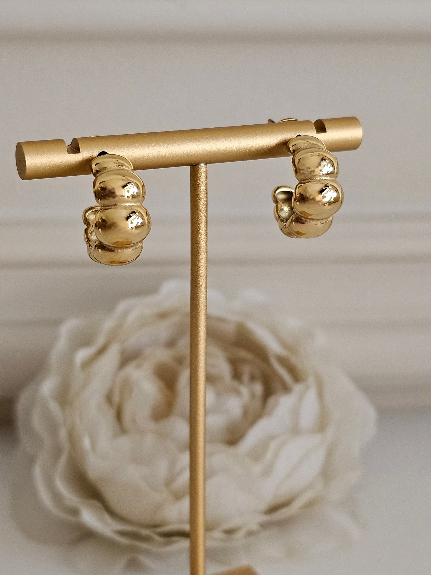 HANA HOOP EARRINGS