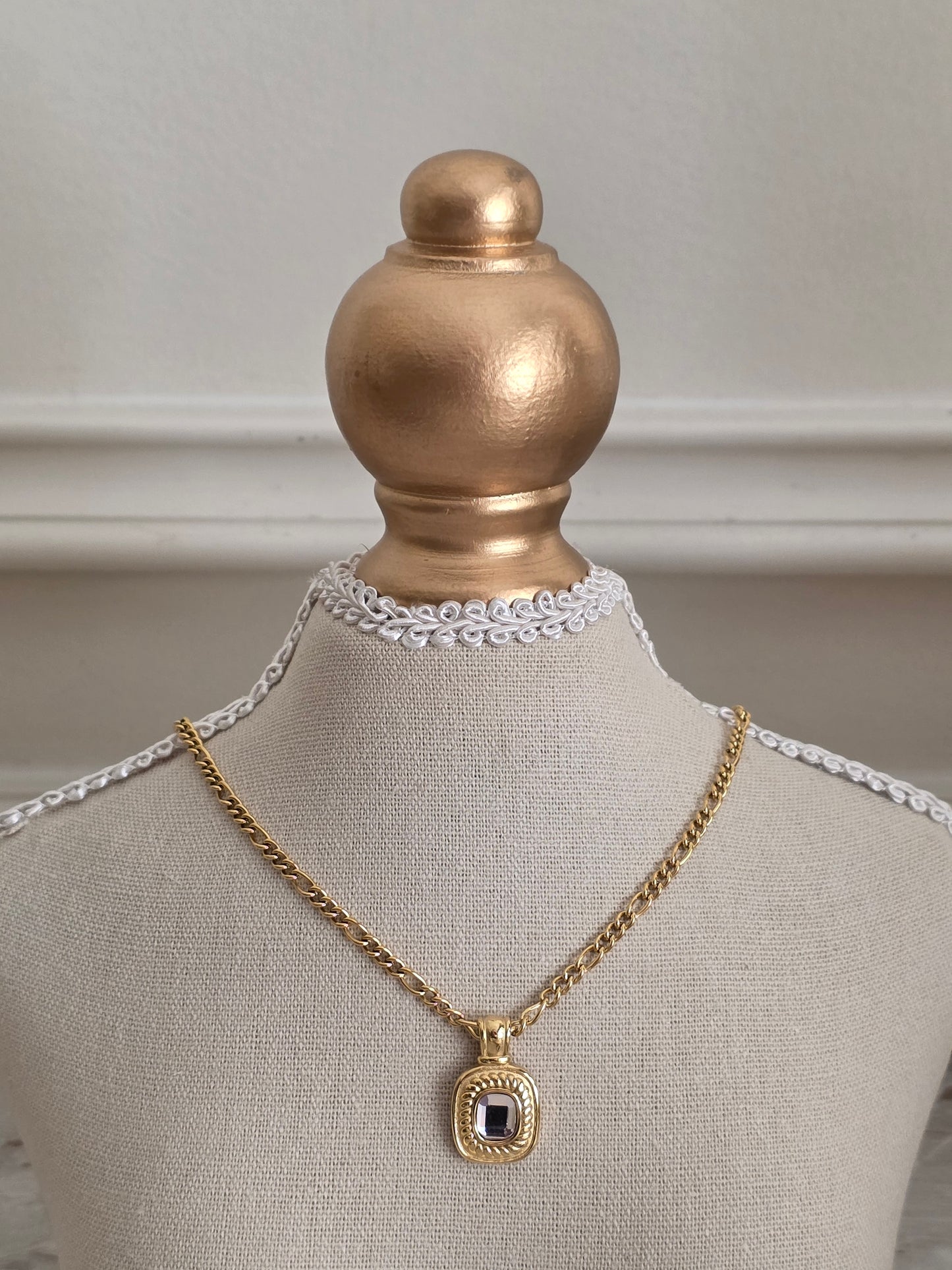 Gold Pink Stone necklace