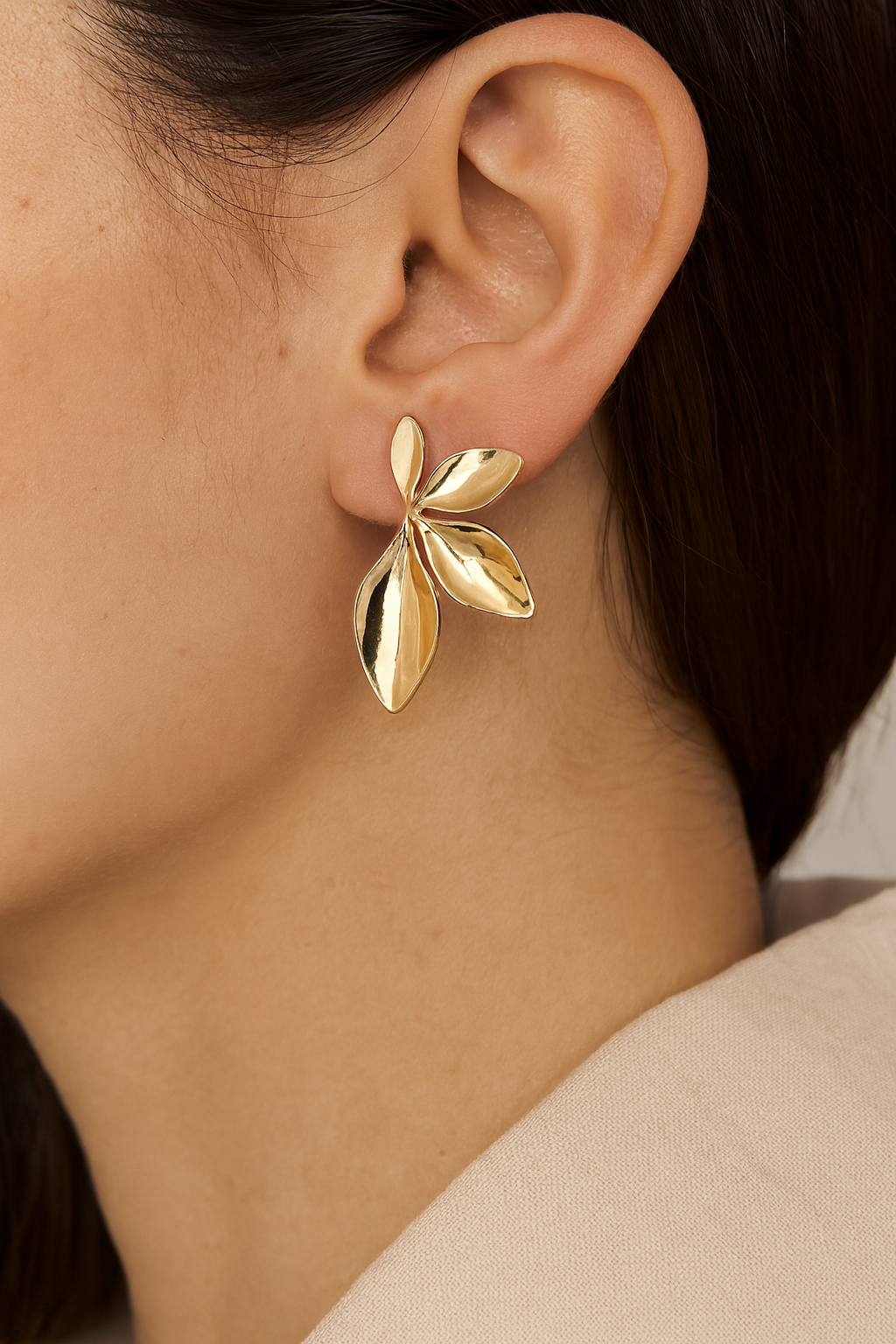 ANISA EARRINGS