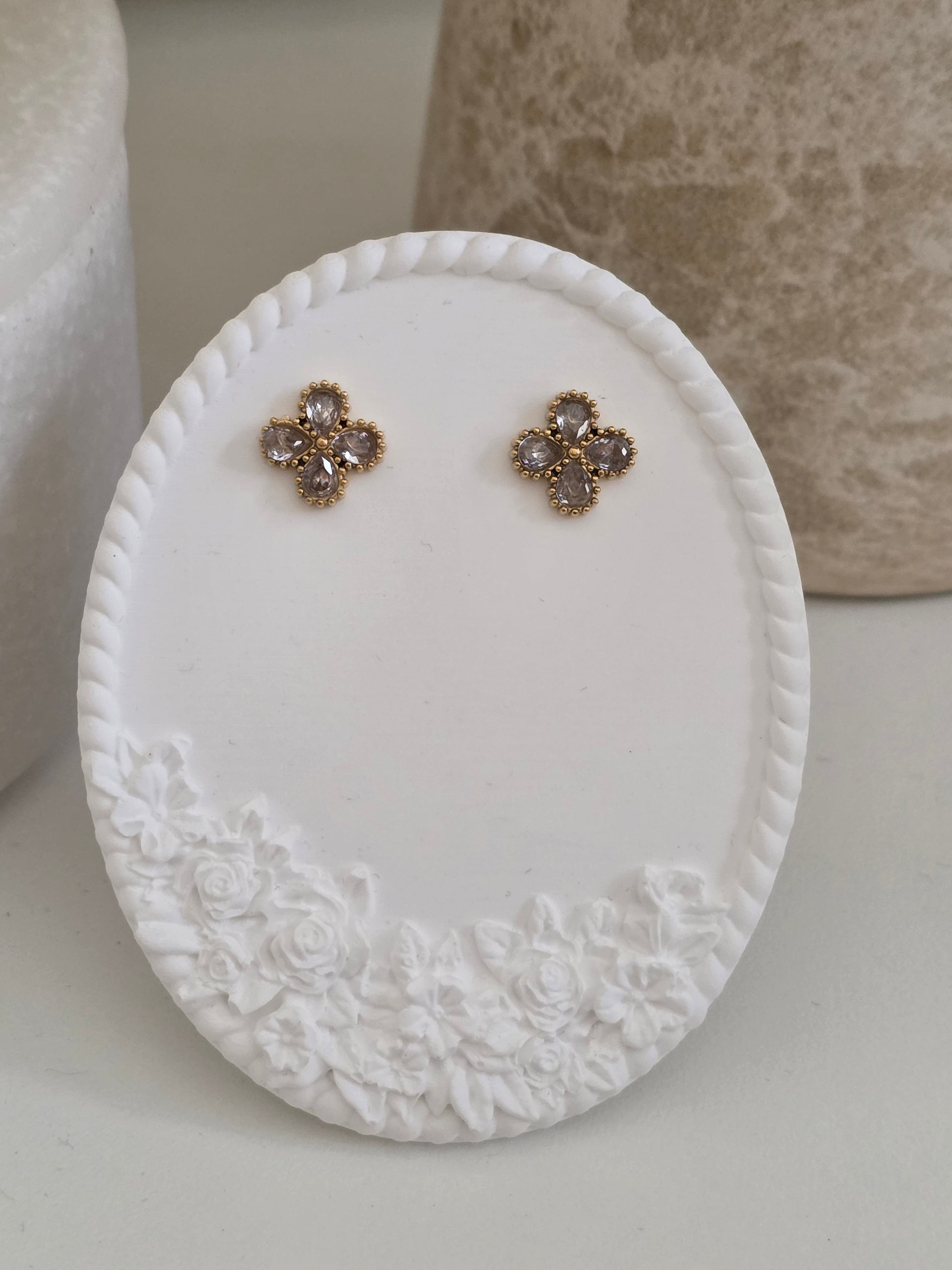 Gold cubic zirconia flower earrings