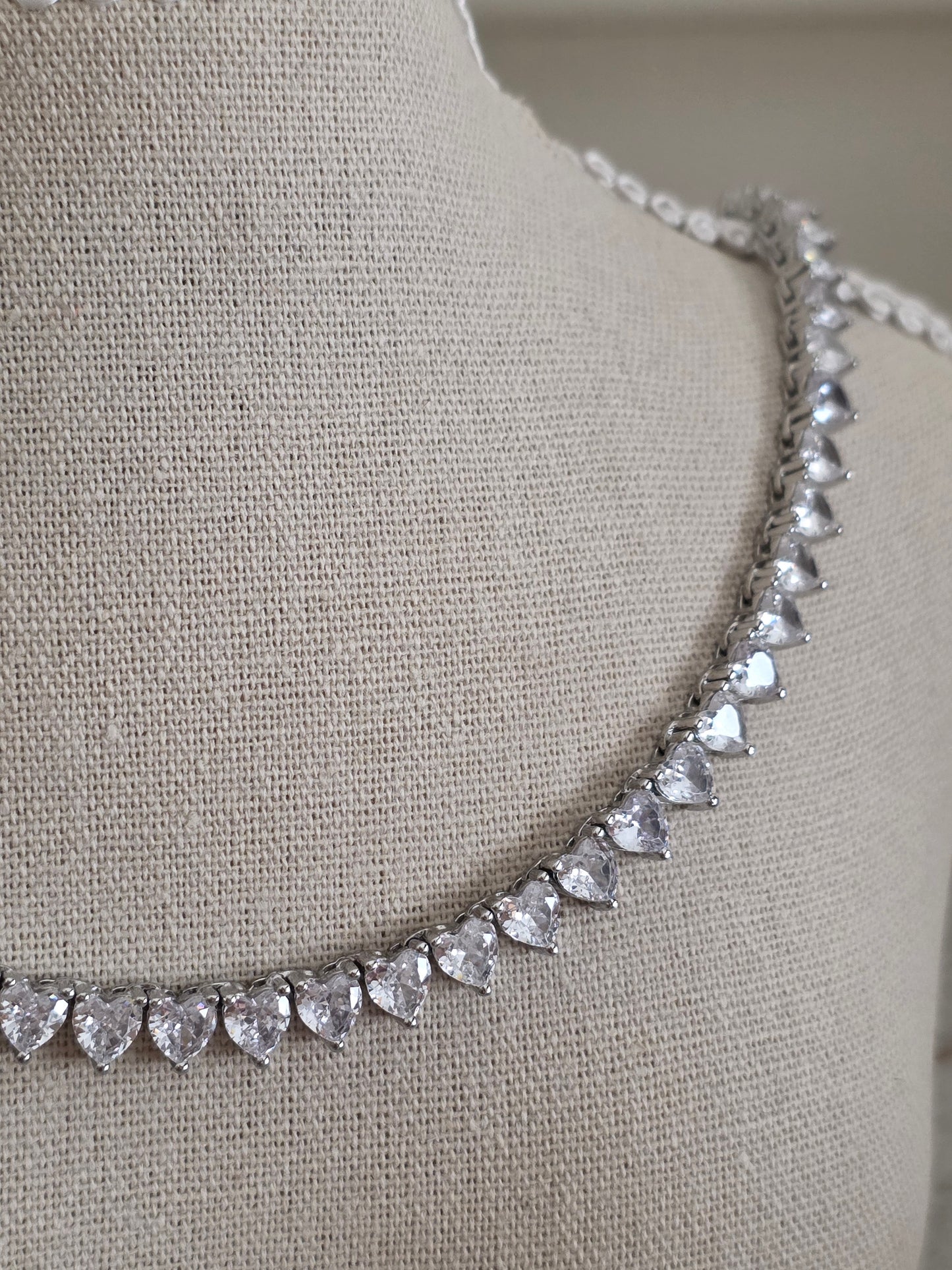 YAZ HEART TENNIS NECKLACE
