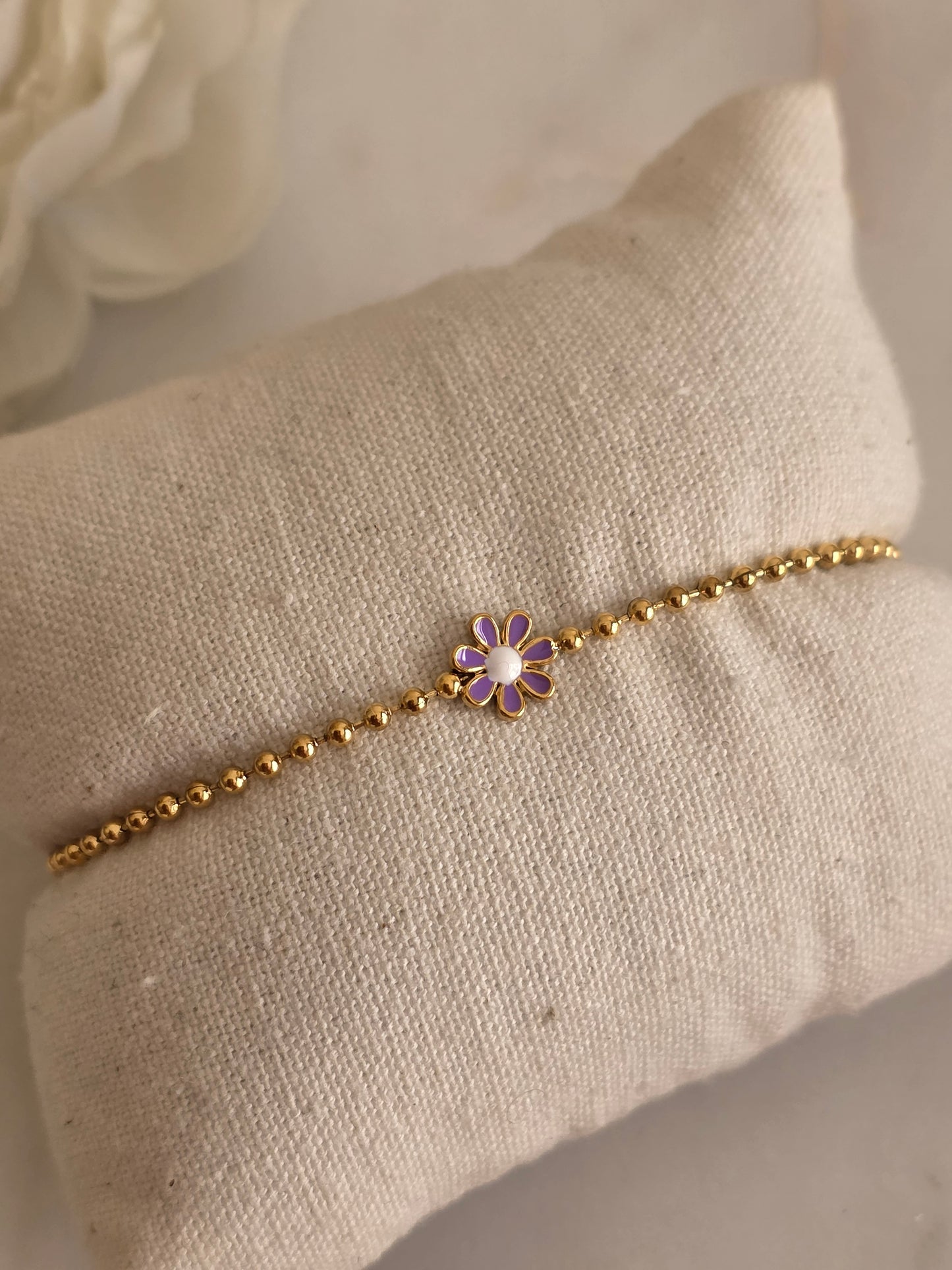 DAISY FLOWER BEADED BRACELET