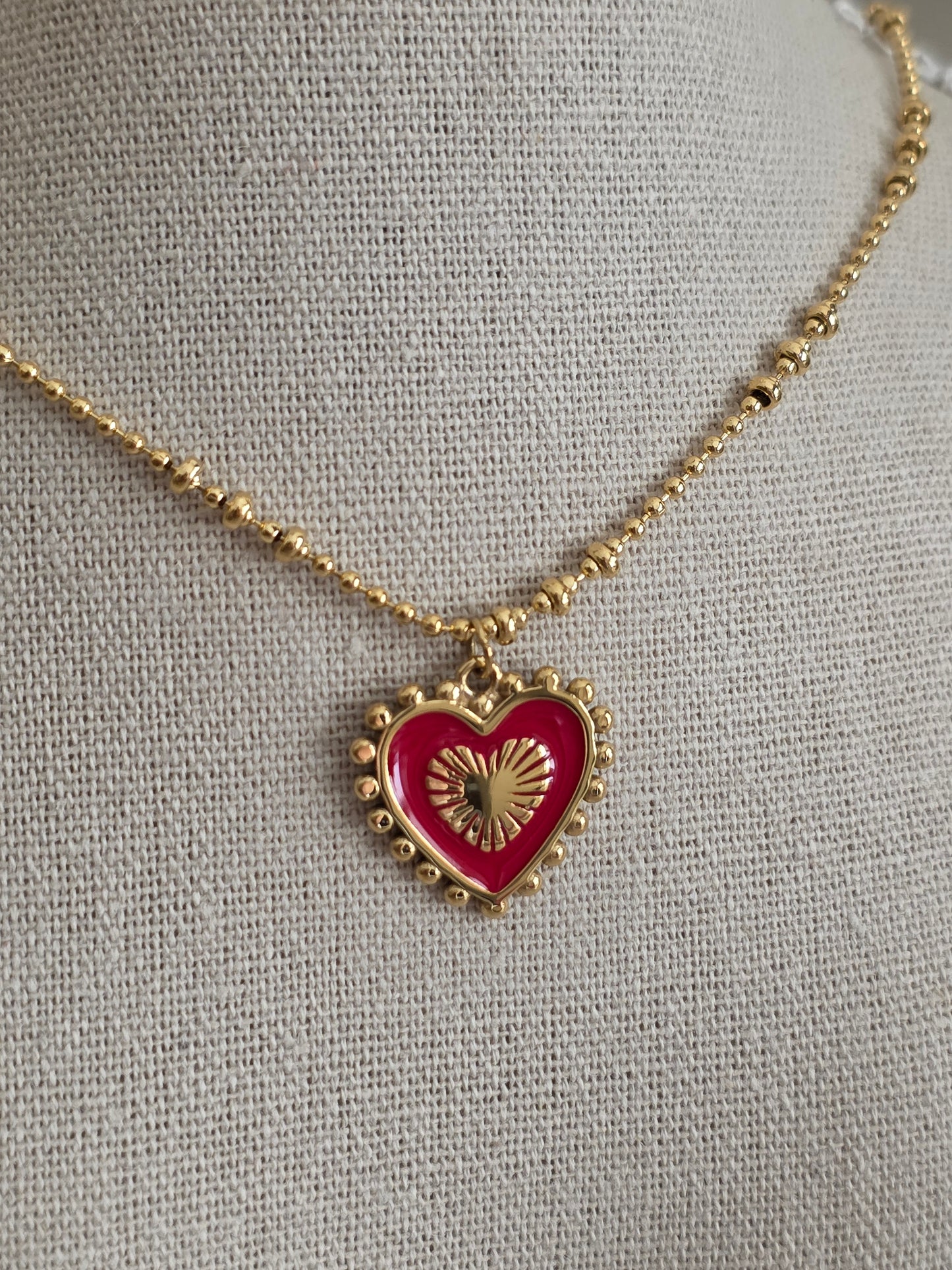 AYCE HEART NECKLACE