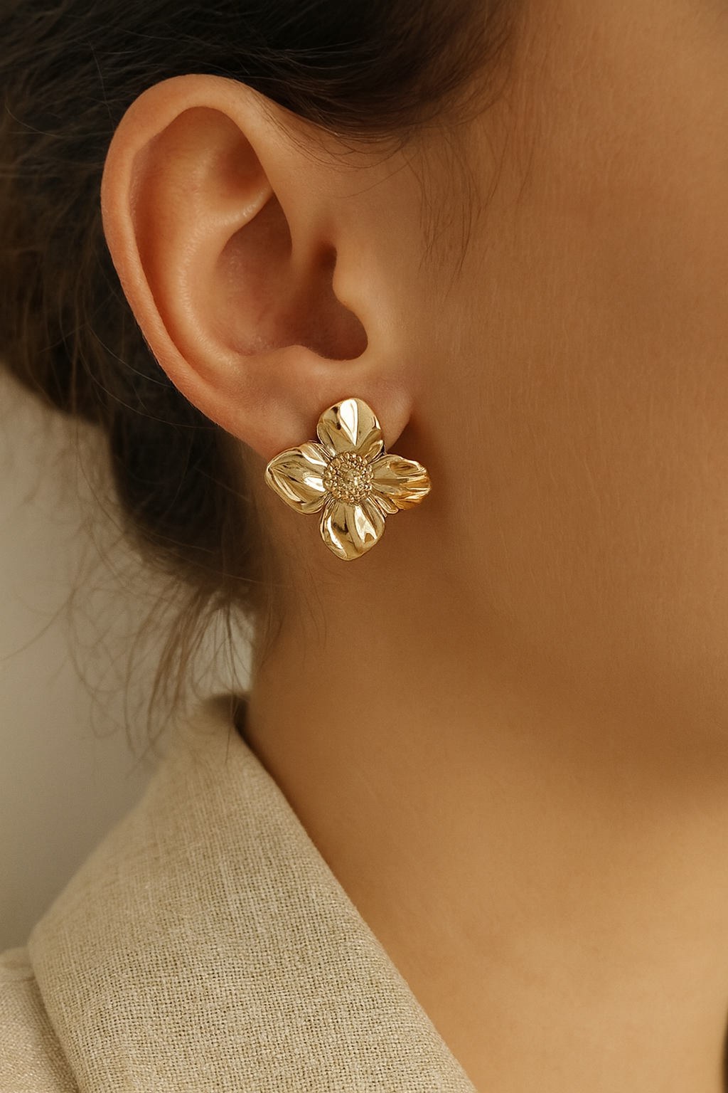 ELNARA FLOWER EARRINGS