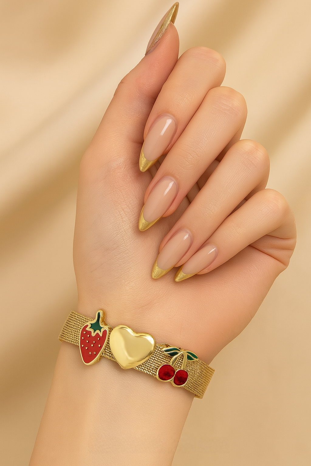 CHERRY HEART BRACELET