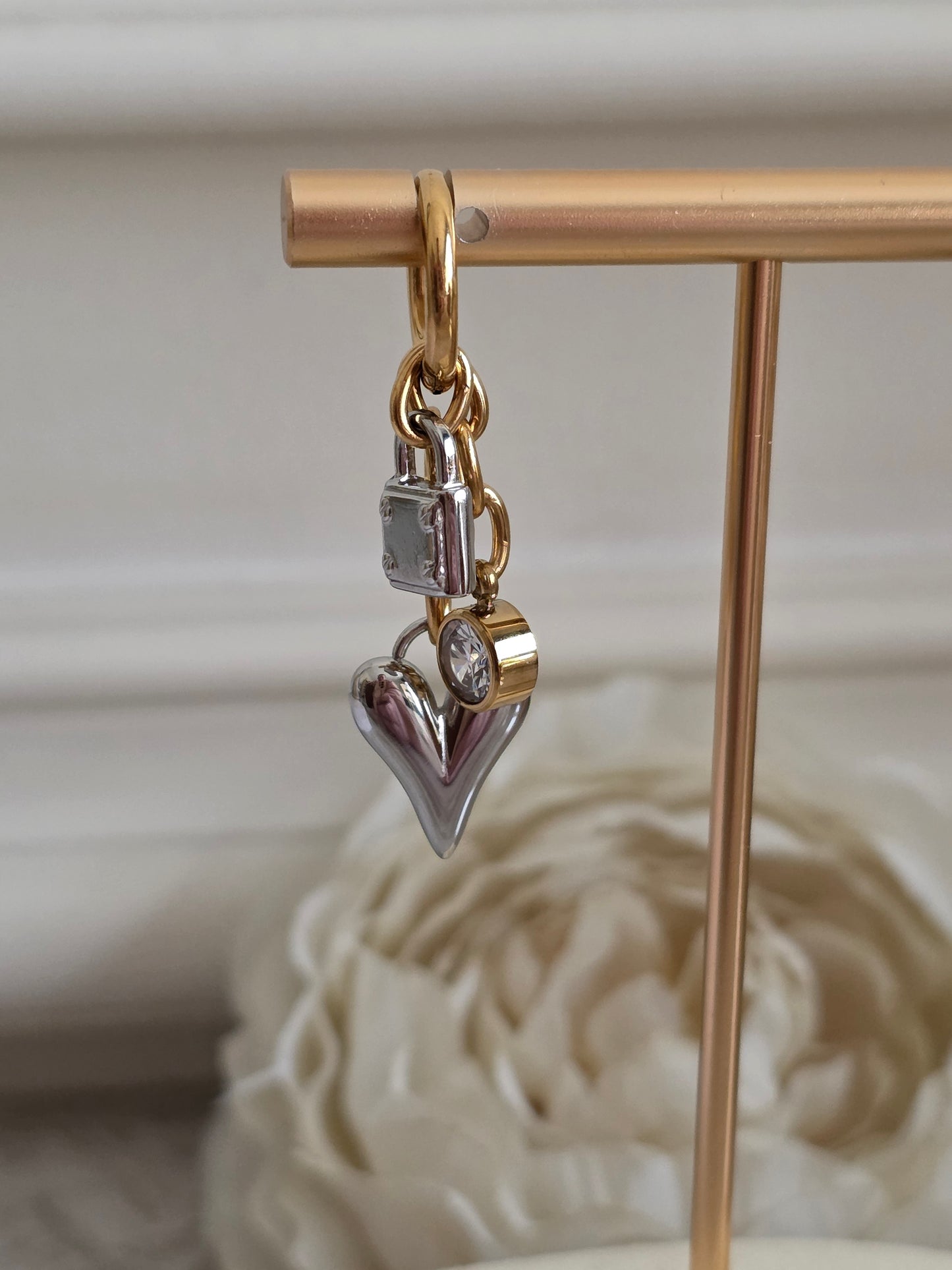 BERA HEART EARRINGS