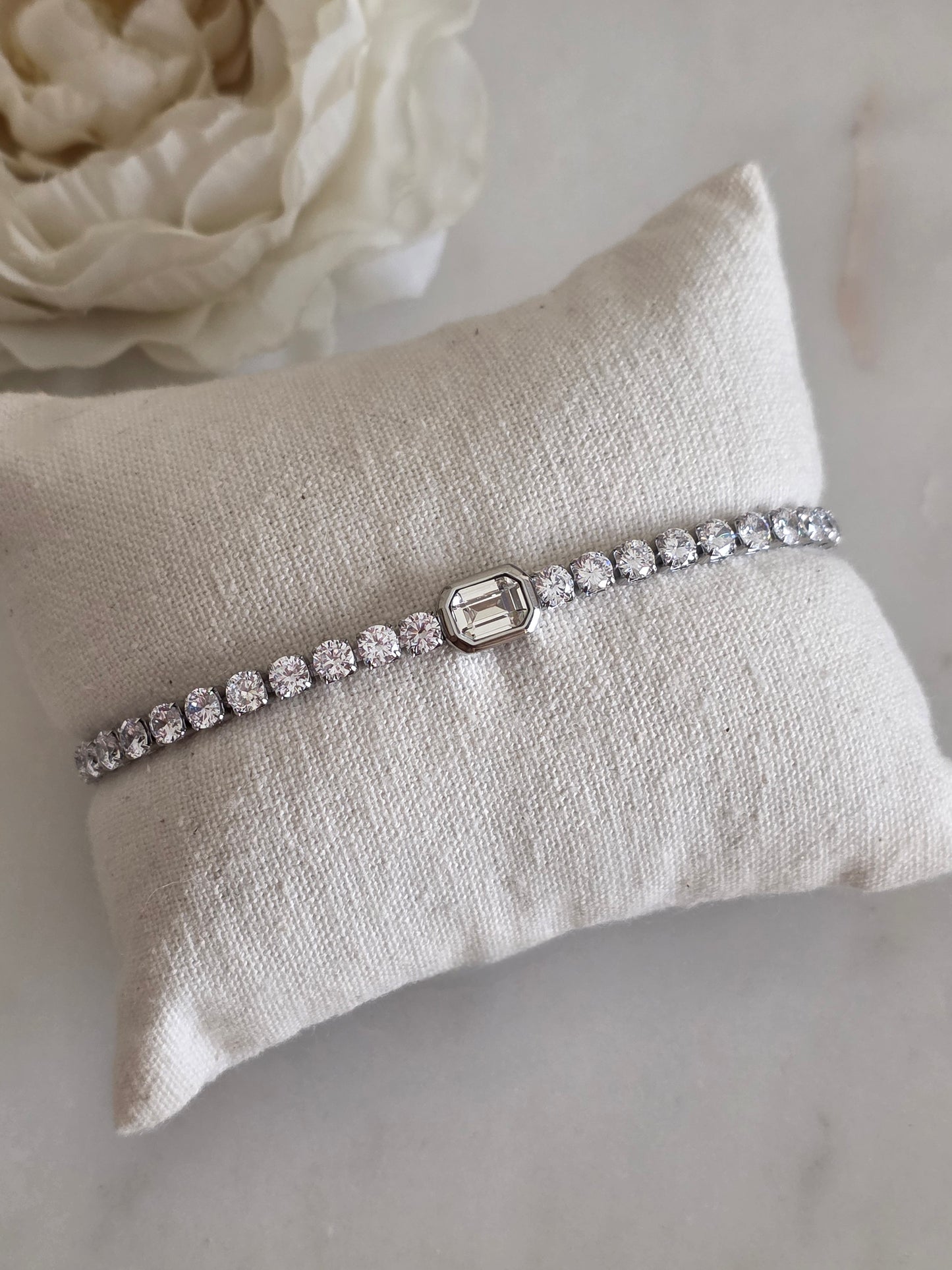 Cubic zirconia tennis bracelet