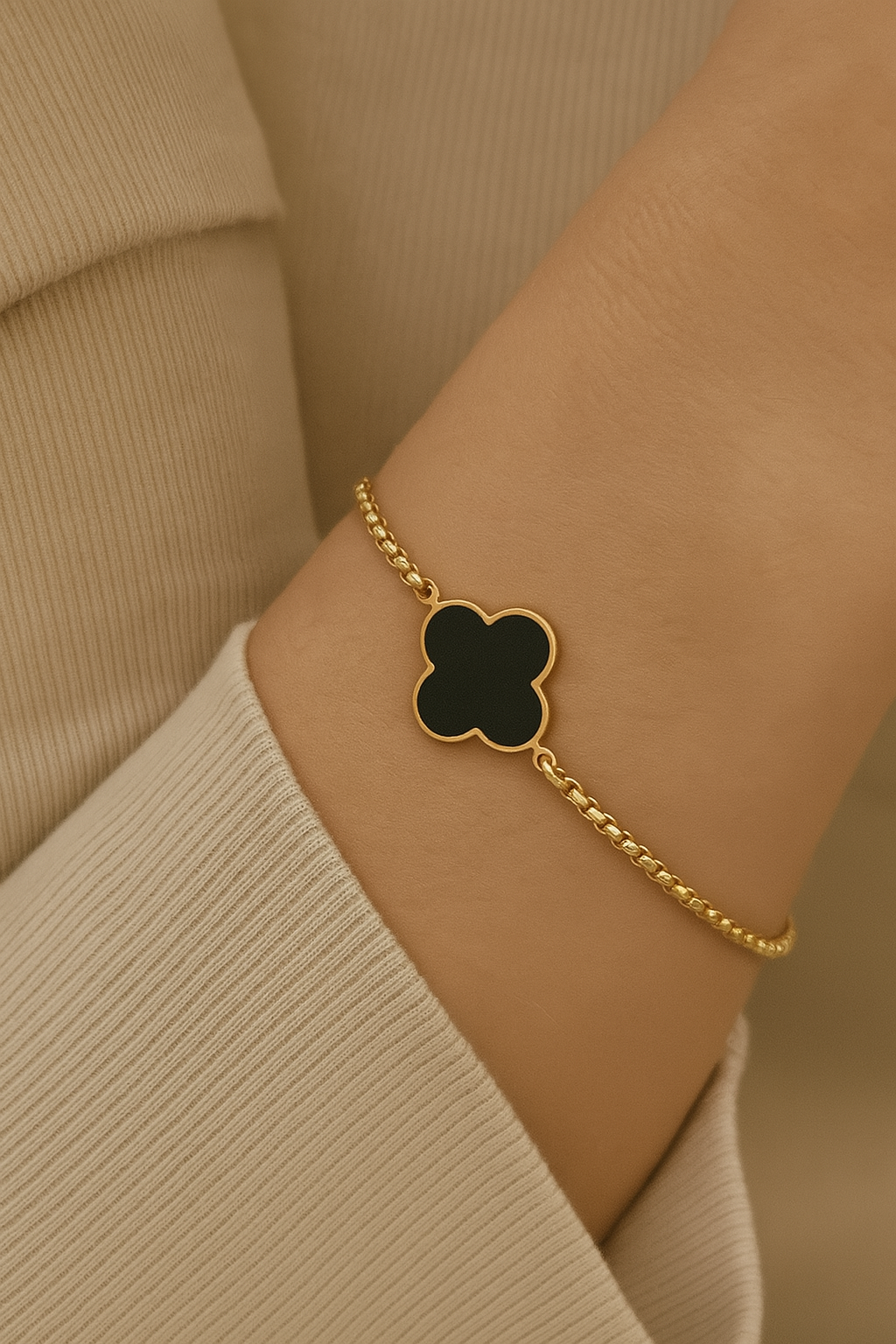 YASEMIN CLOVER BRACELET