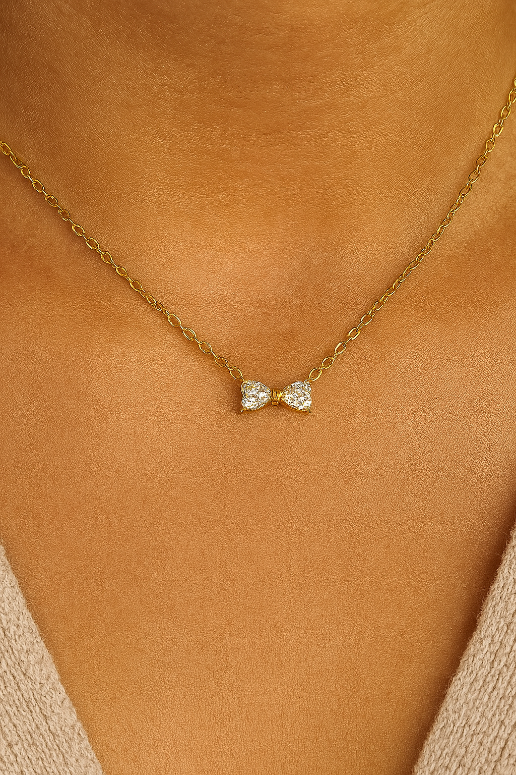 PERIN BOW NECKLACE