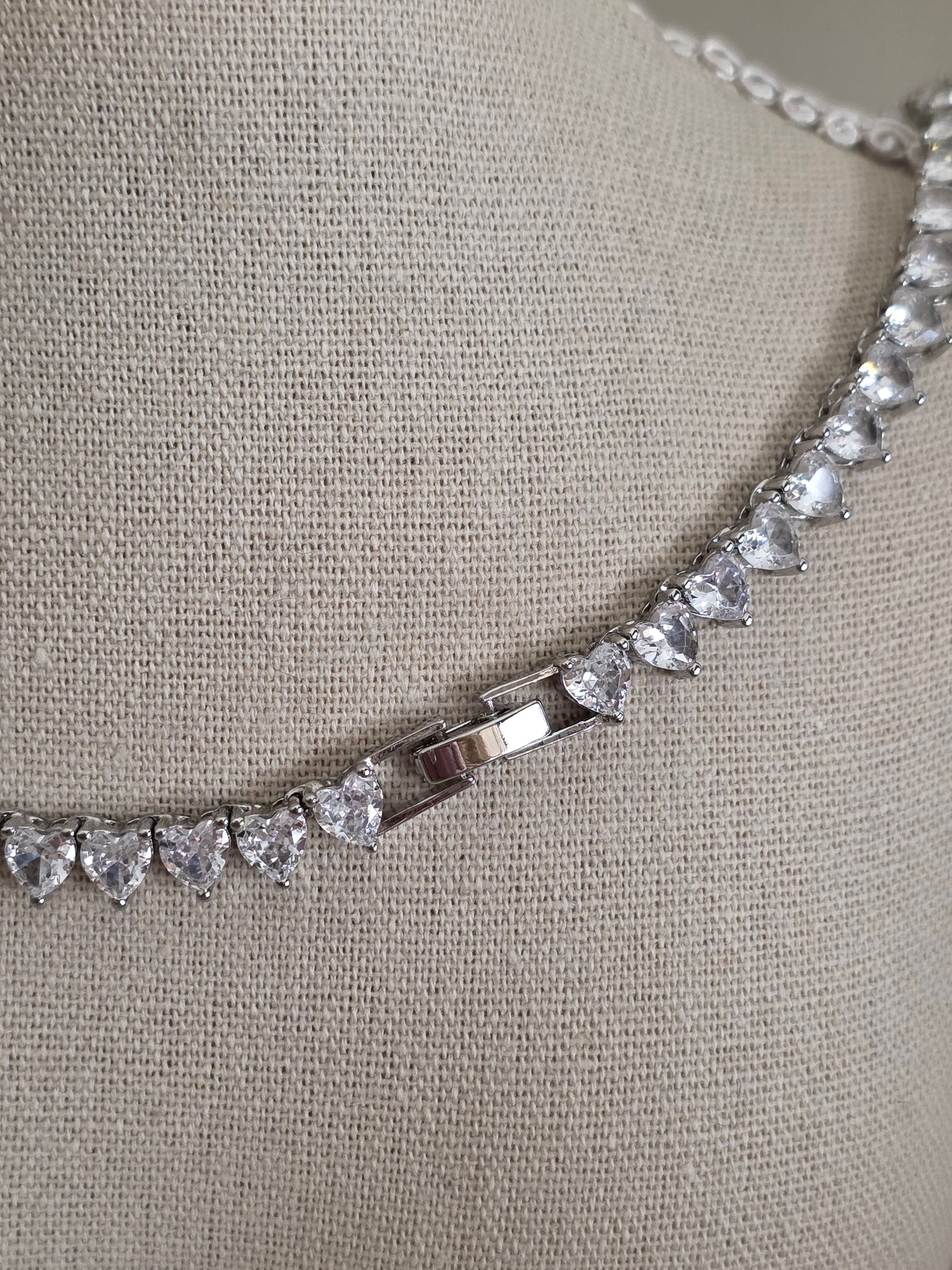 YAZ HEART TENNIS NECKLACE