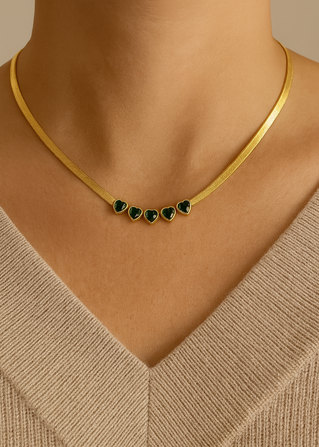 LEYLA HEART NECKLACE