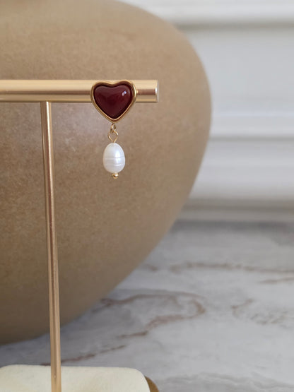 KAYRA HEART PEARL EARRINGS