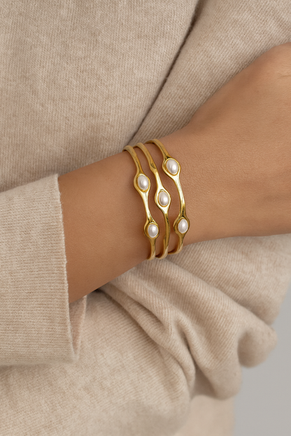 AFSANA PEARL CUFF BANGLE