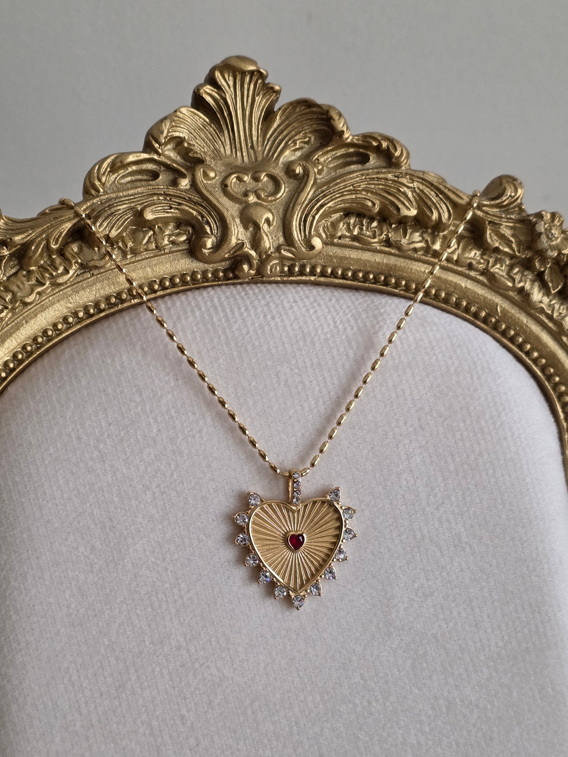 Gold statement heart necklace