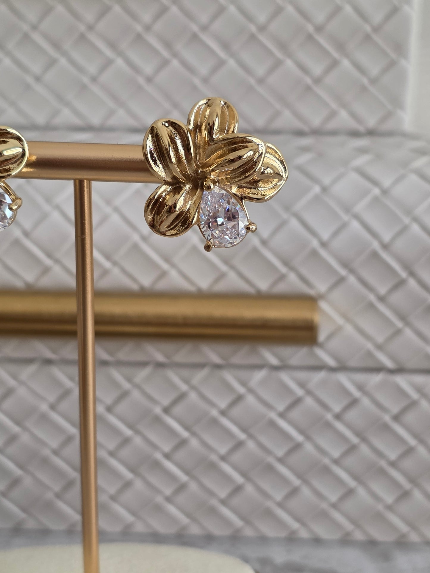 FERI FLOWER EARRINGS