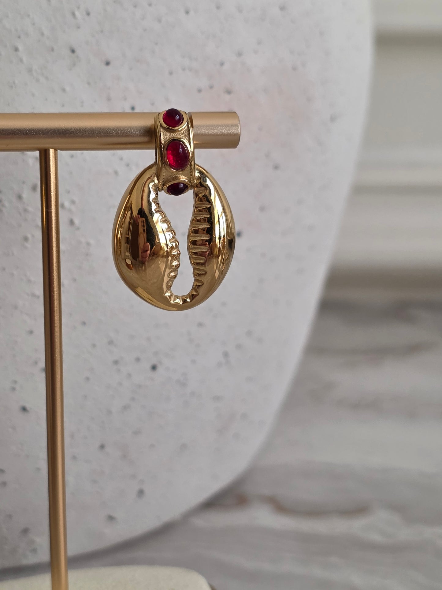 MARINA SHELL EARRINGS