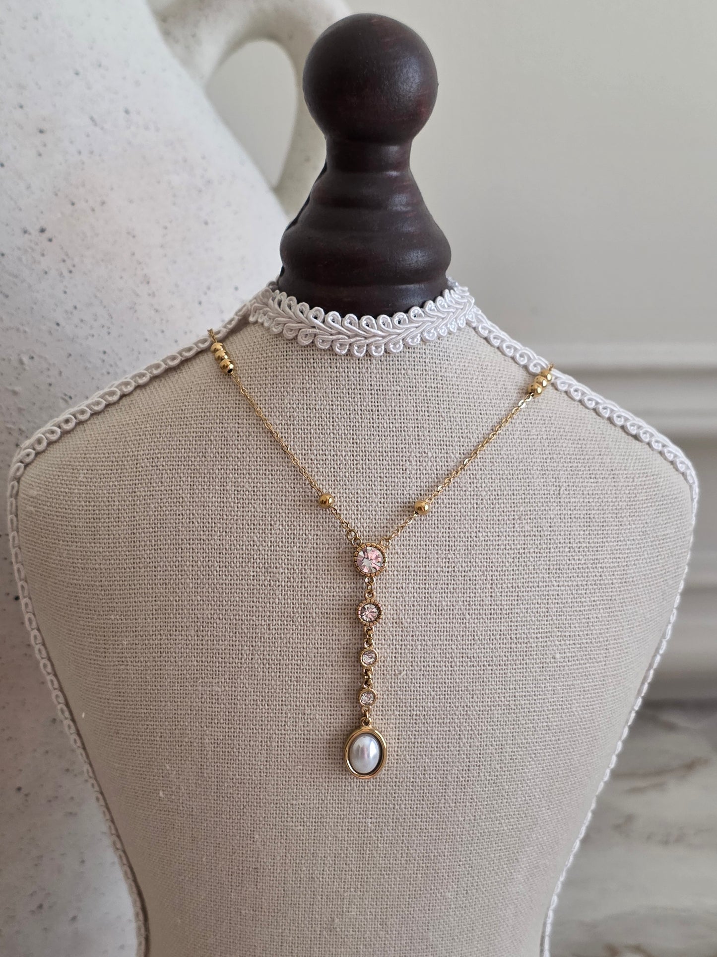 gold crystal and pearl necklace with drop