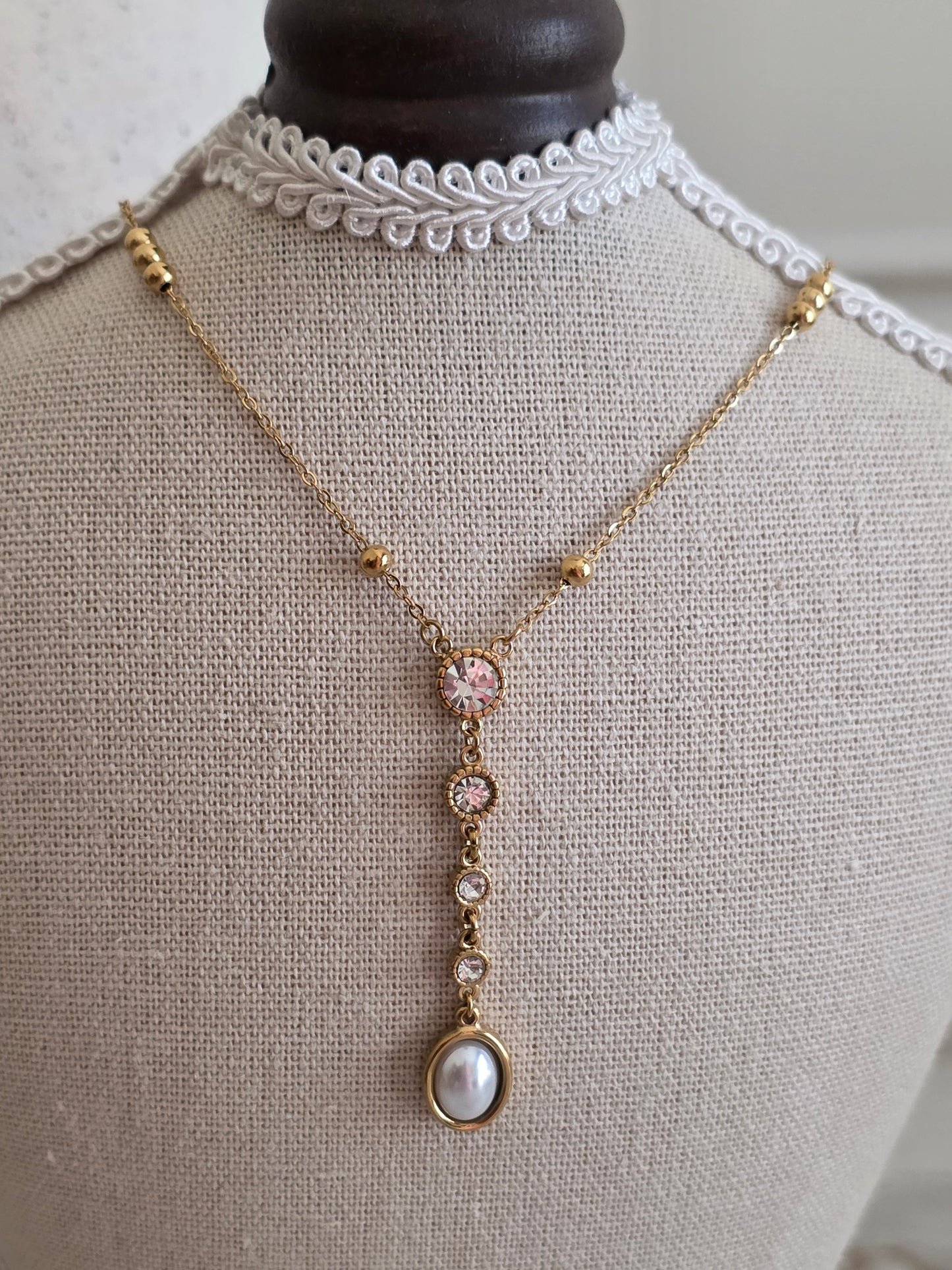 AYLANI PEARL NECKLACE