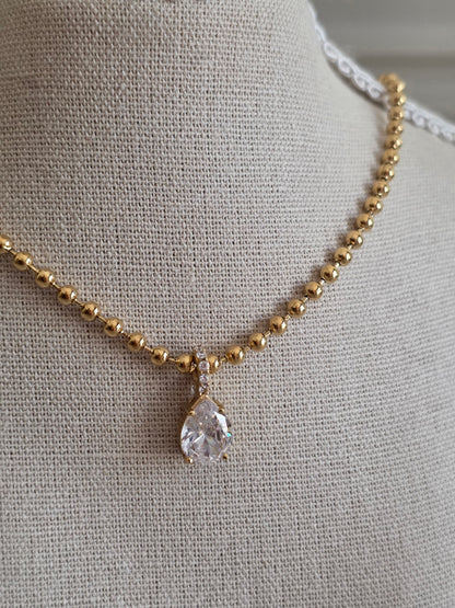 GULCE NECKLACE