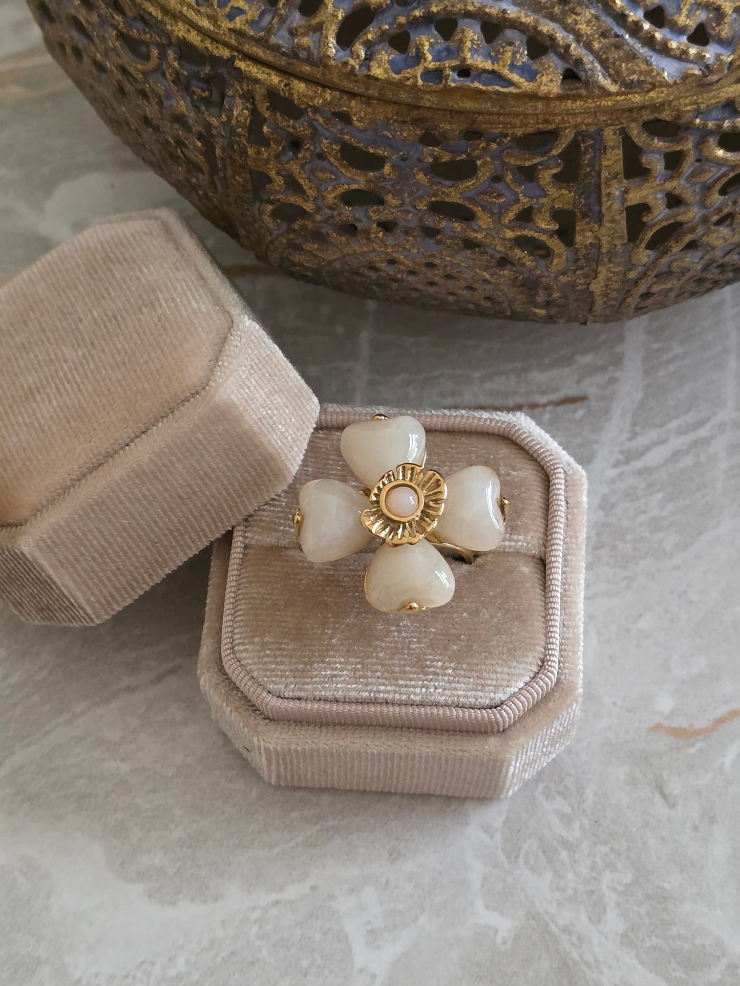 gold statement clover ring