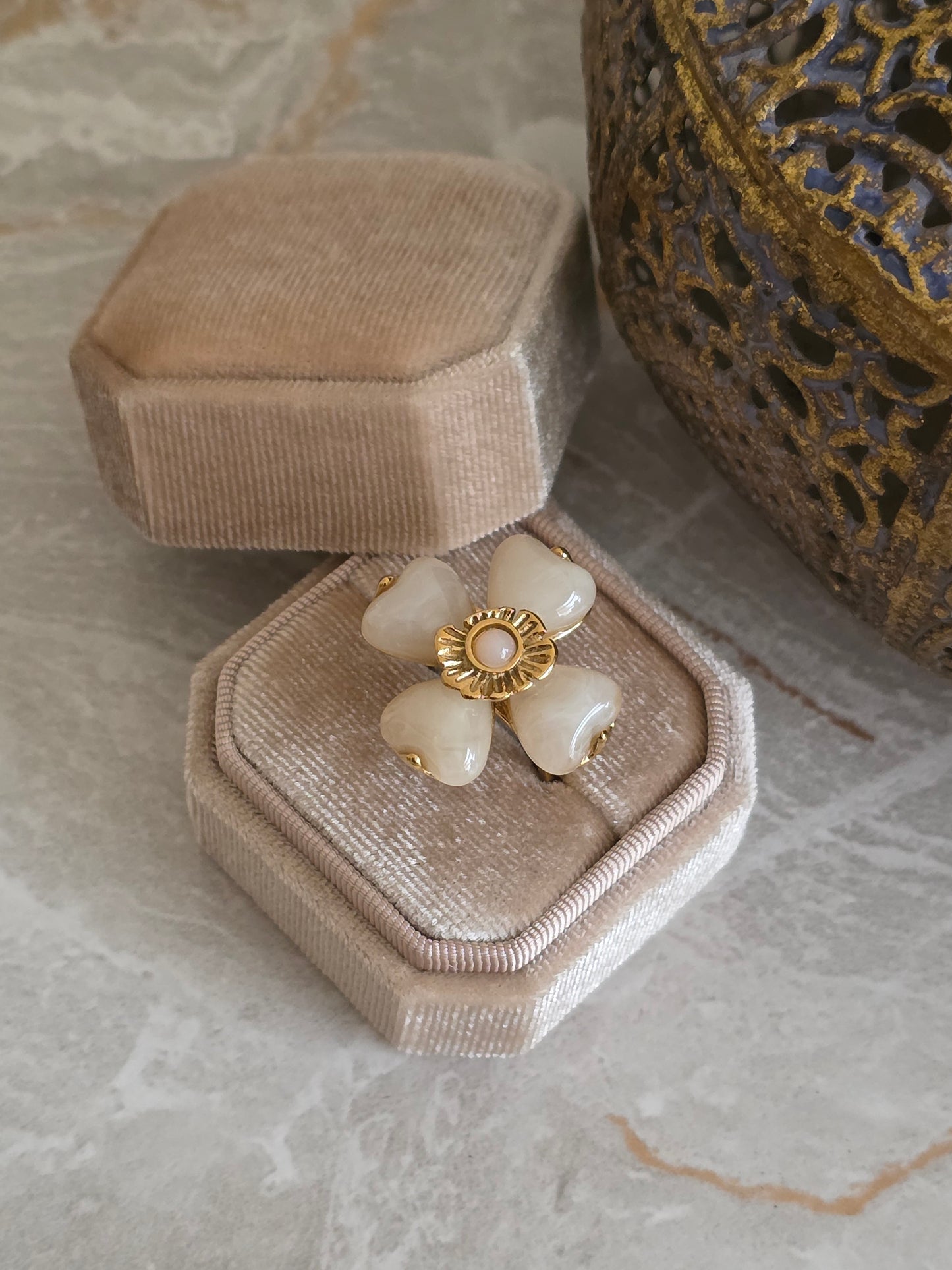 DILAN CLOVER RING