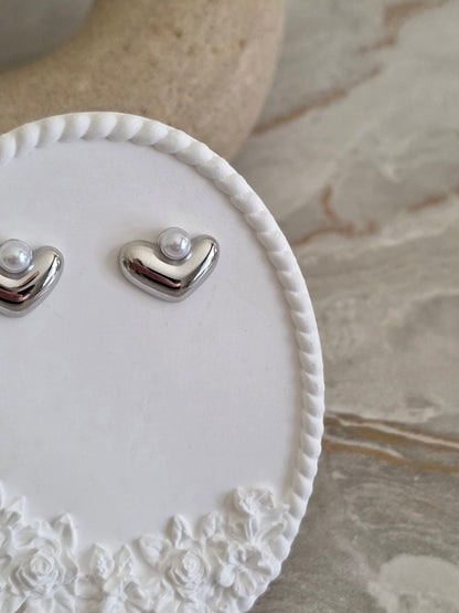TALIA HEART PEARL EARRINGS SILVER
