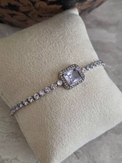 HAYAT BRACELET SILVER
