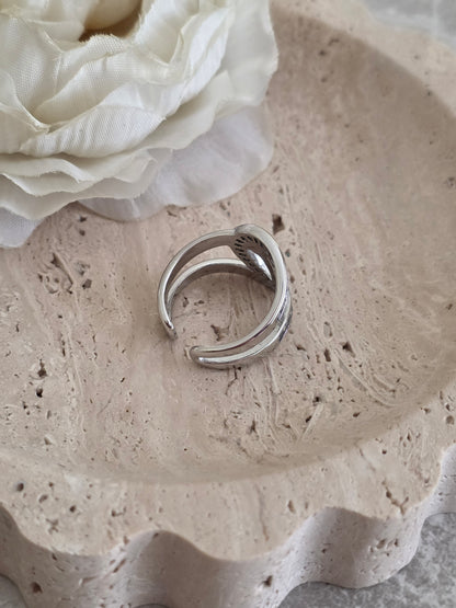 AZRA RING SILVER