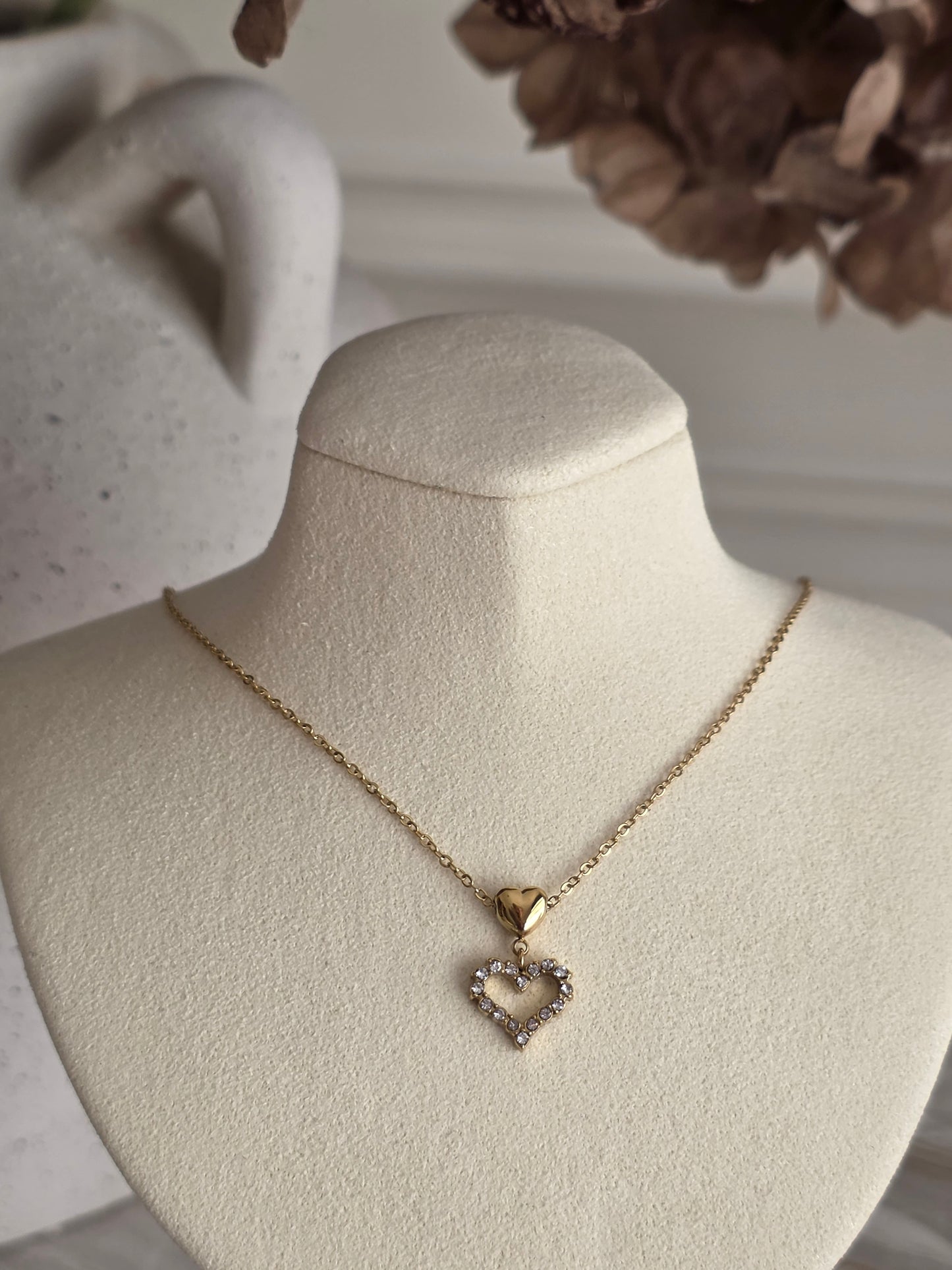 gold dente heart necklace with cubic zirconia