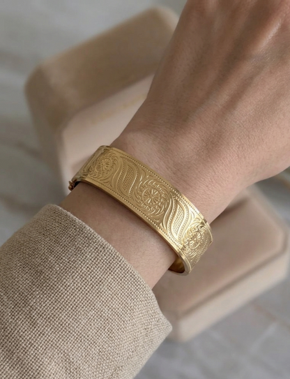 SAMARA BANGLE