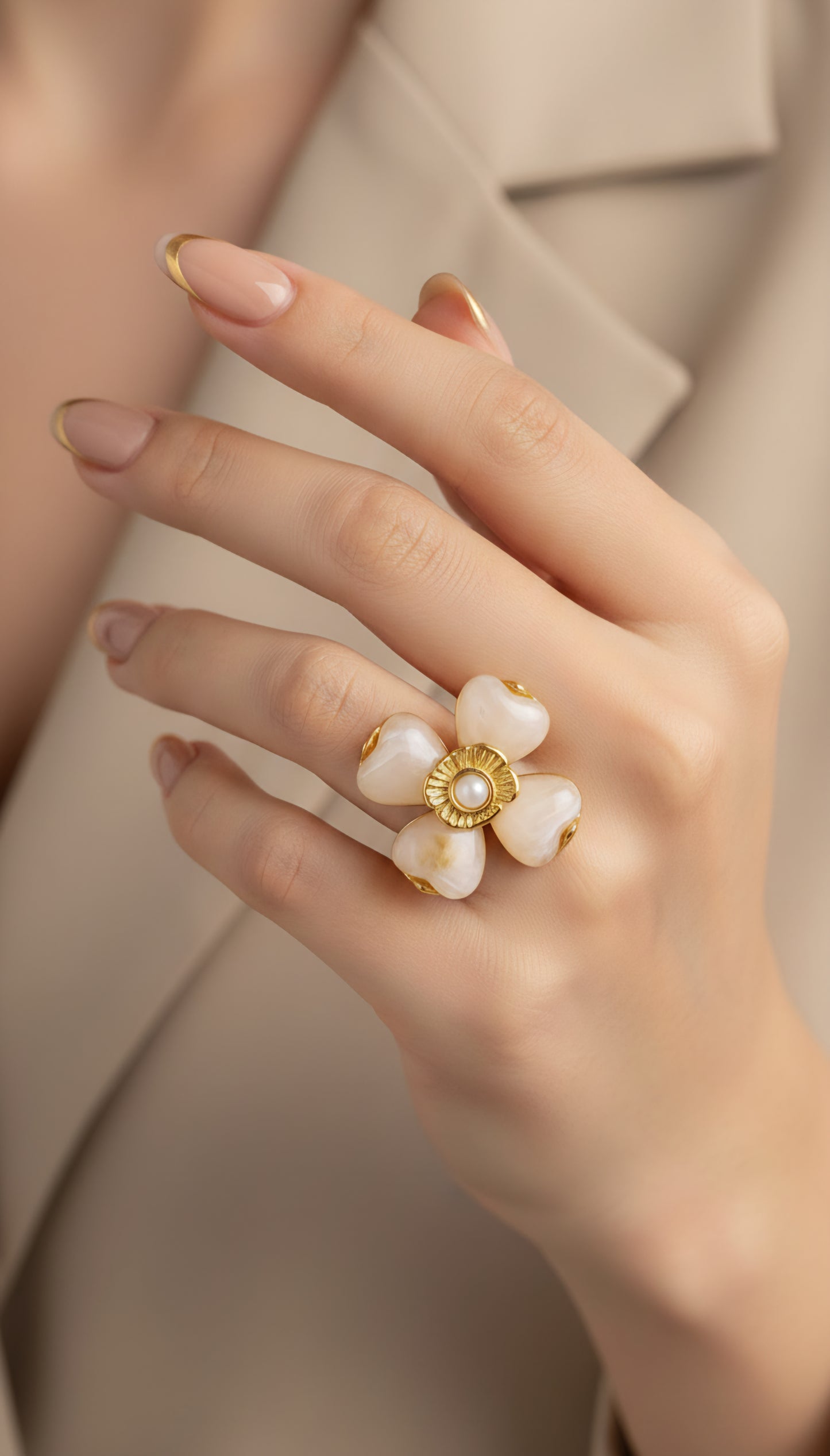 DILAN CLOVER RING