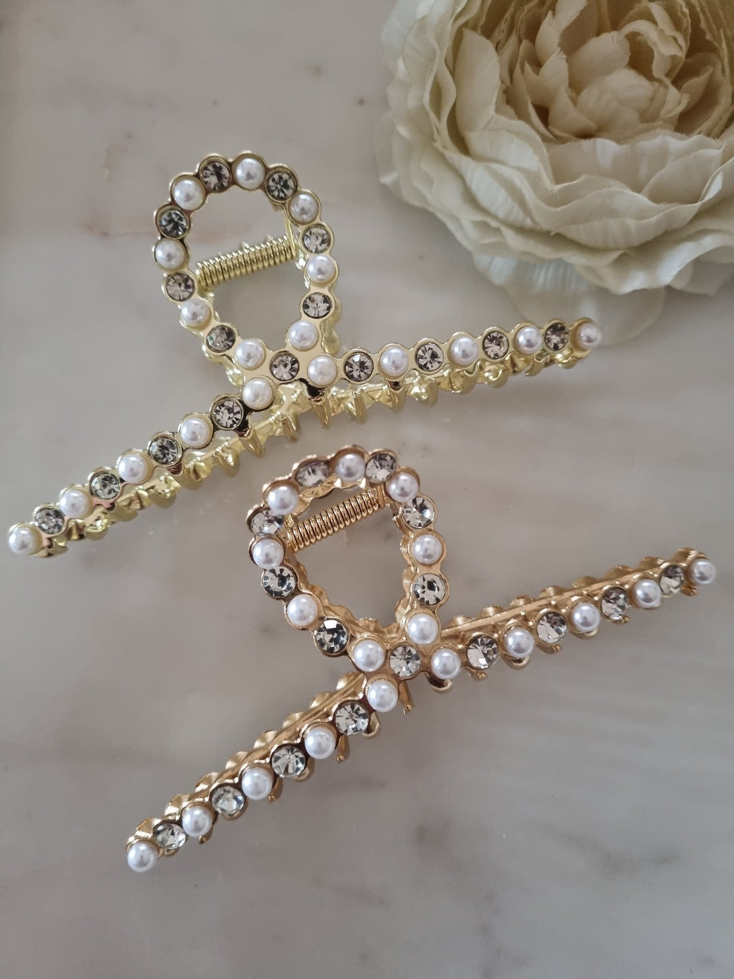 DIAMONTIE & PEARL HAIR CLAW