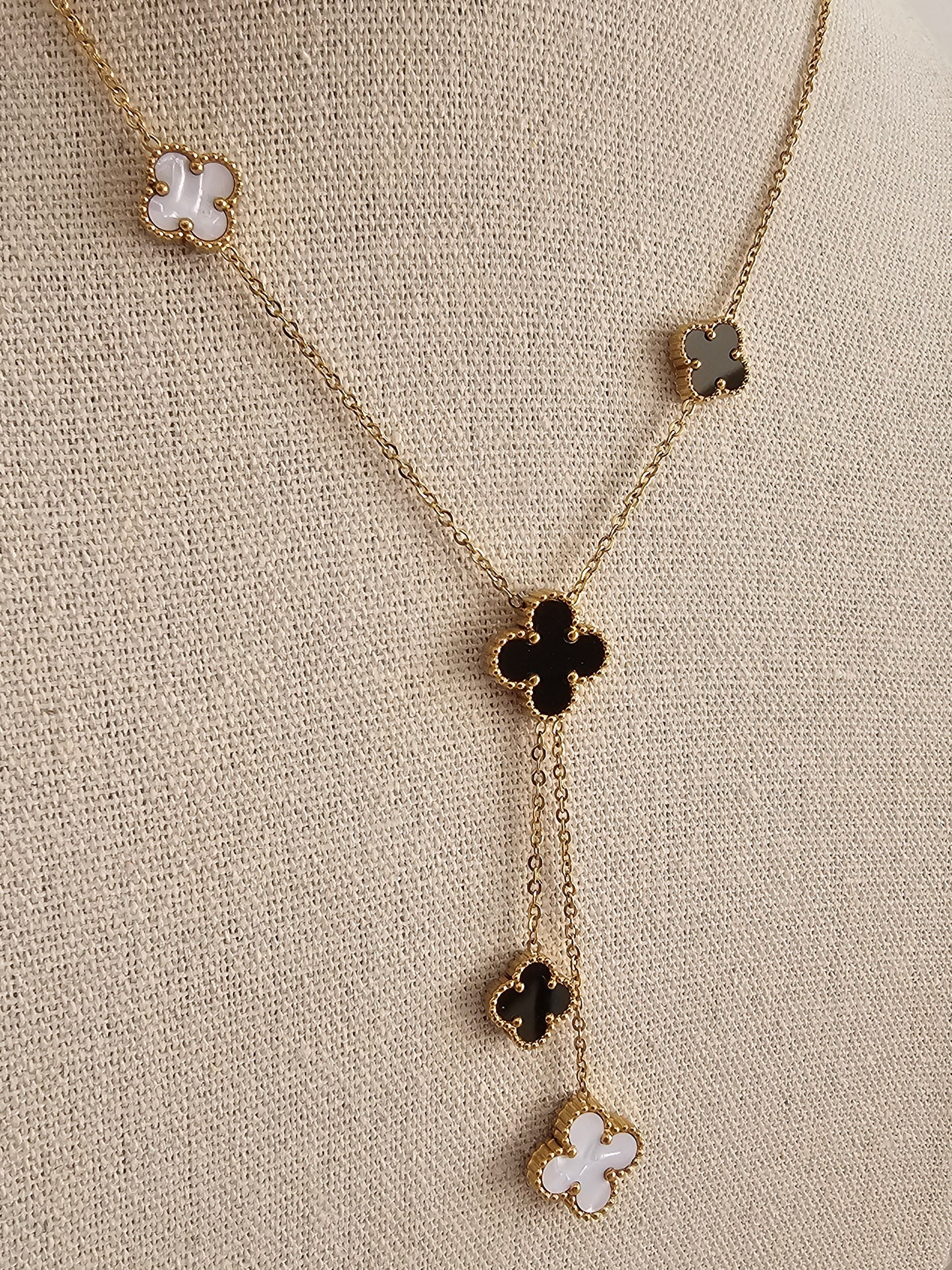 AIYLA CLOVER NECKLACE