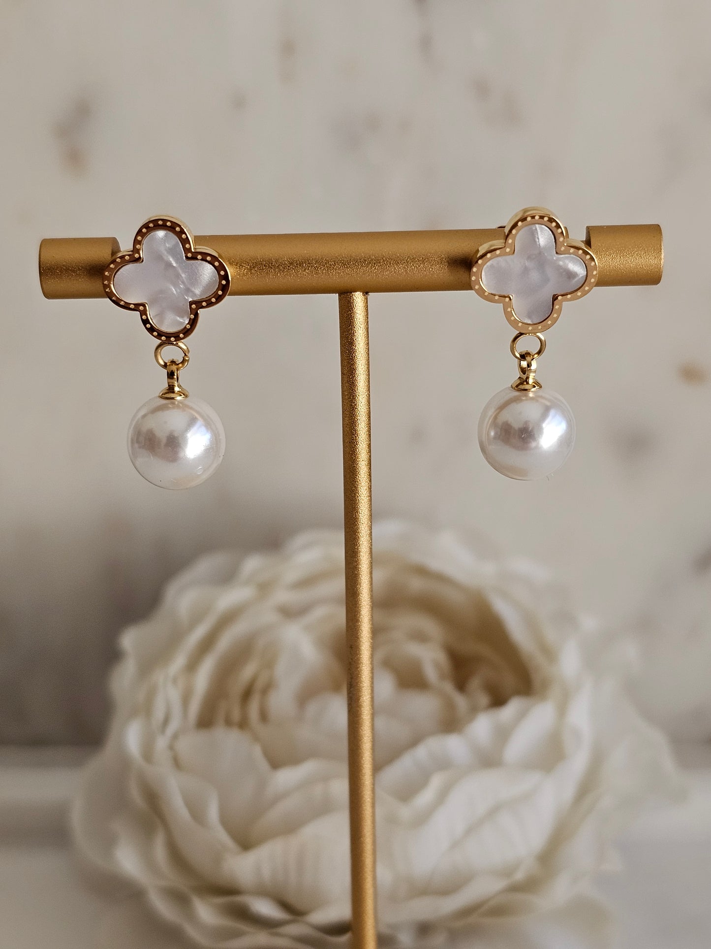 CEYLAN CLOVER & PEARL EARRINGS