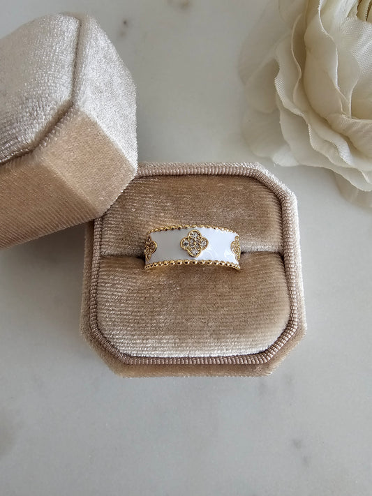 SERAY CLOVER RING