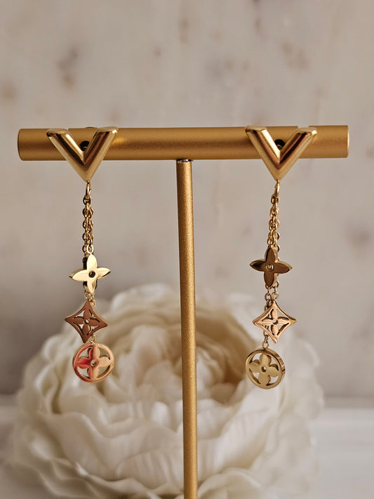 MILA CLOVER EARRINGS