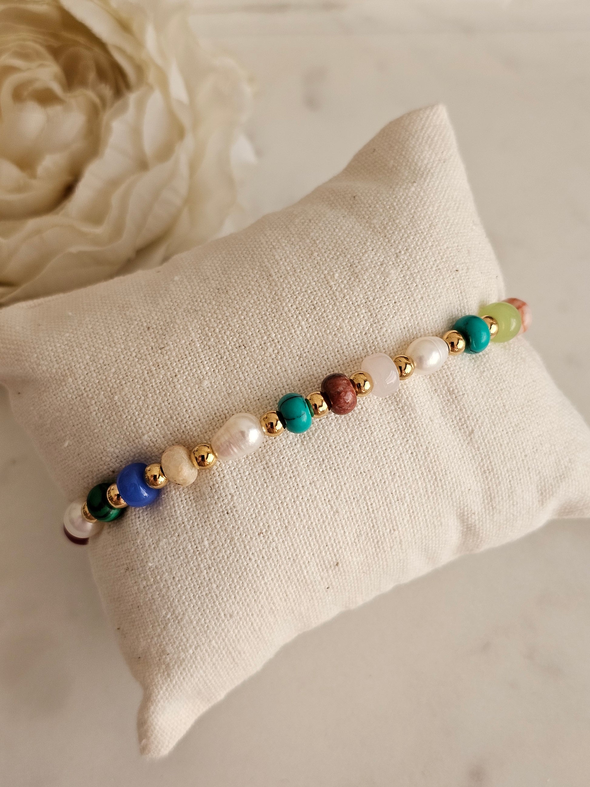 Stainless steel gold plated Pearl and natural stone bracelet 