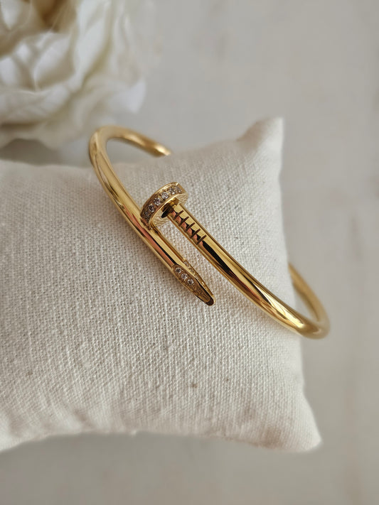 HAZEL NAIL BANGLE