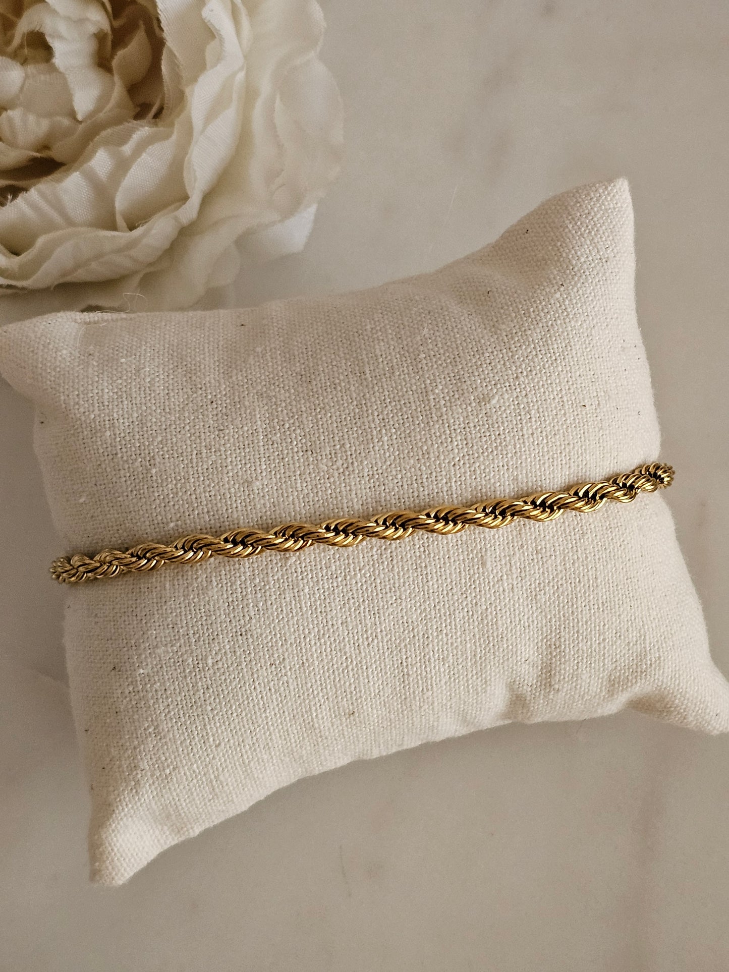 High quality stainless steel gold plated twist chain bracelet 