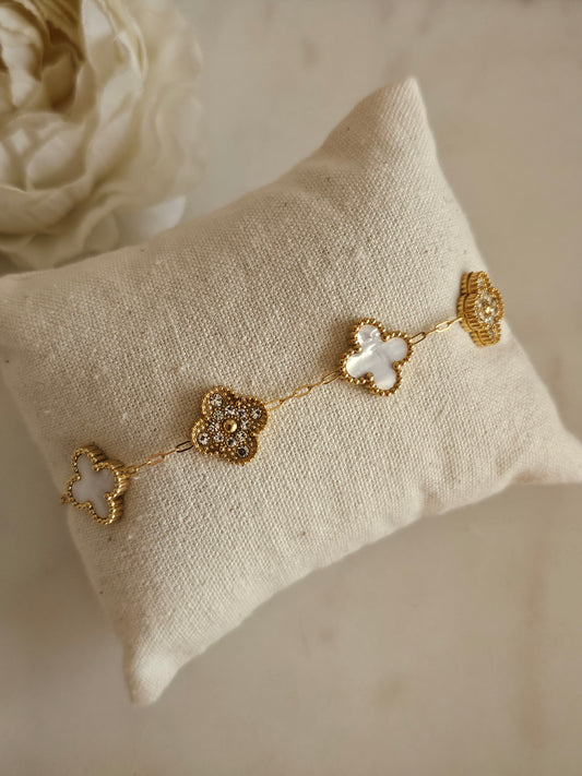 AKARI CLOVER BRACELET