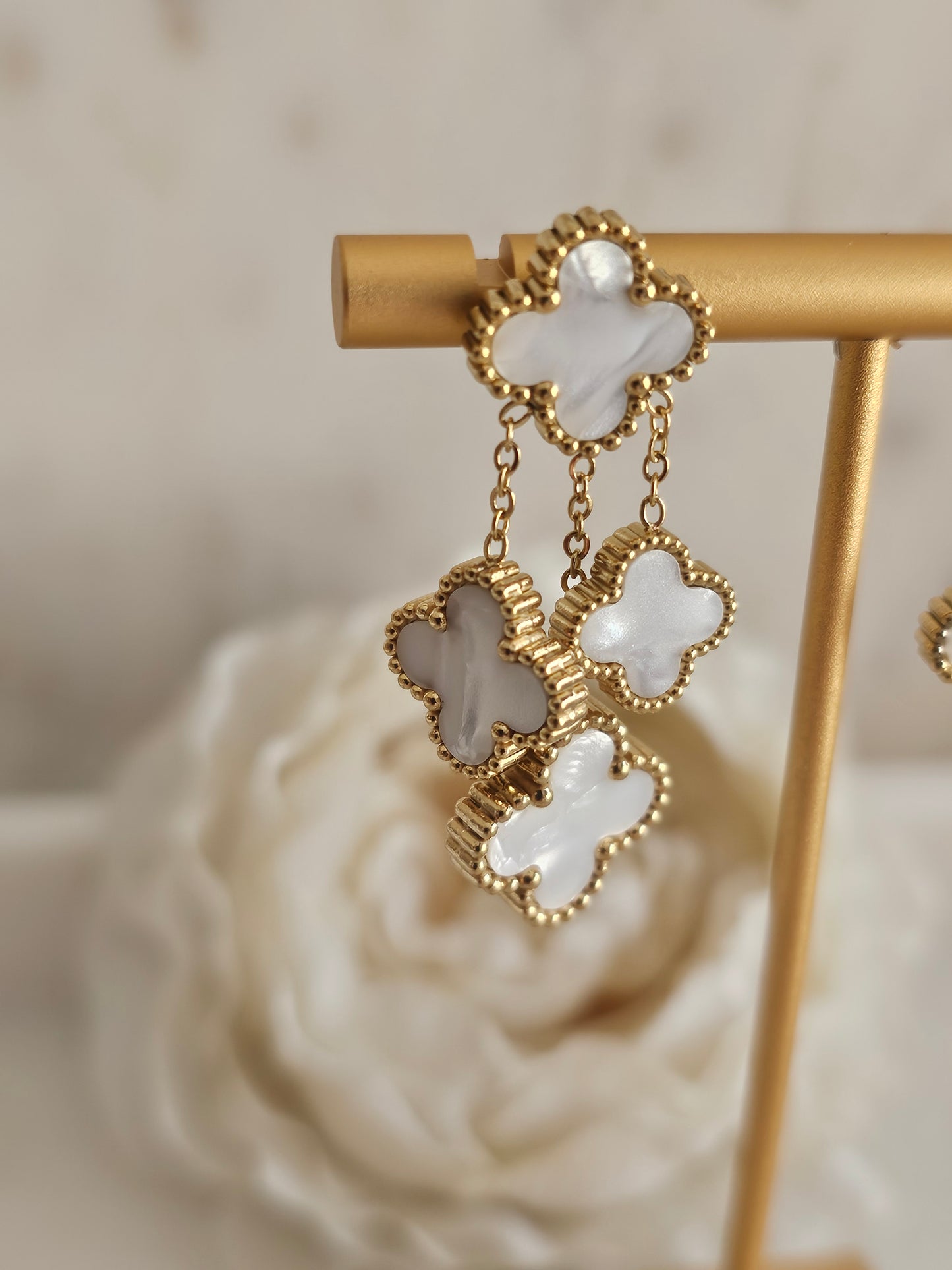 RUA LONG CLOVER EARRINGS