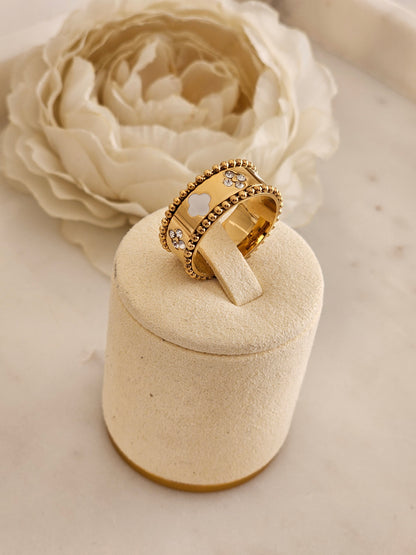 KARLA CLOVER RING