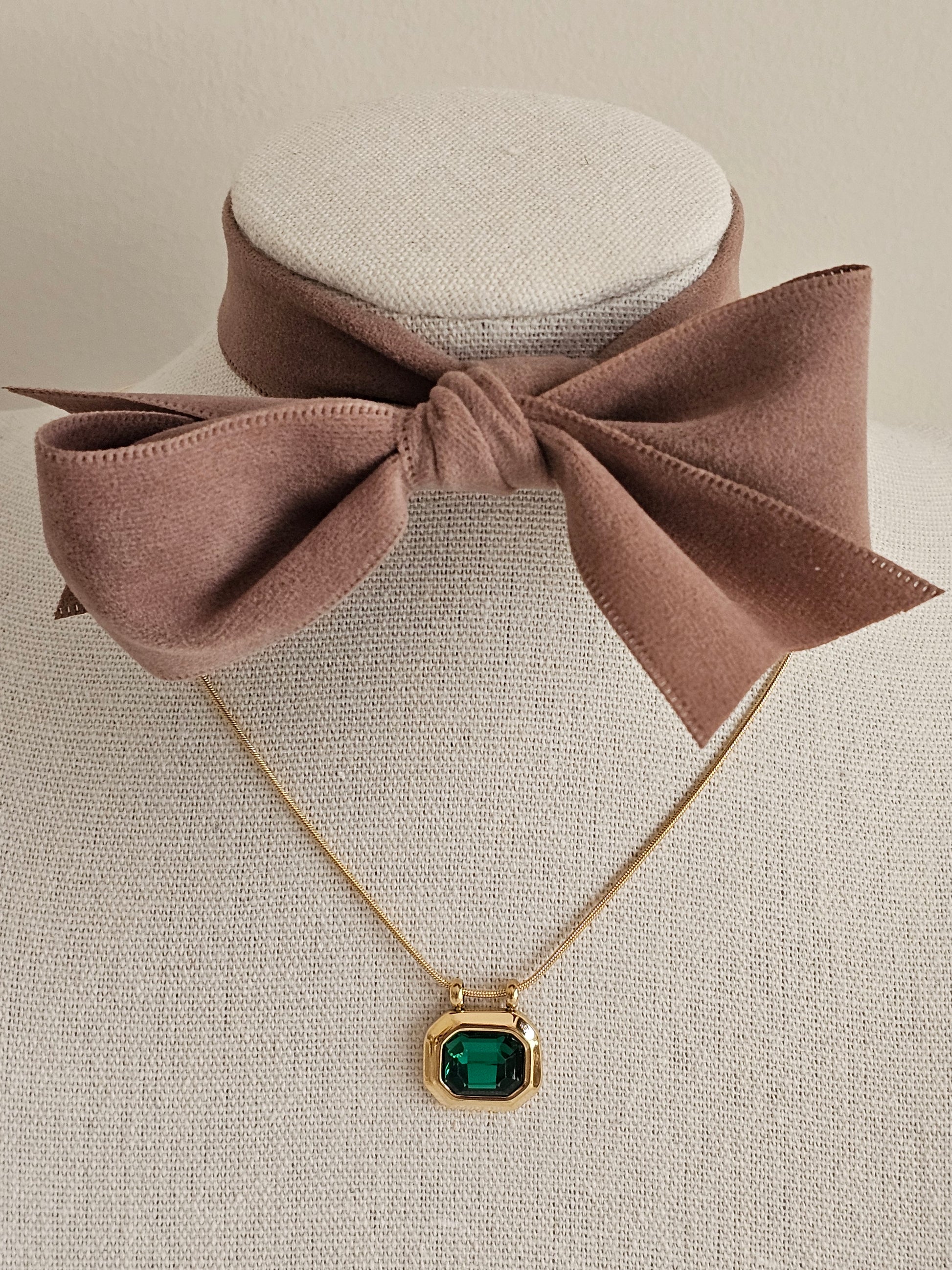 Gold plated stainless steel Emerald necklace 