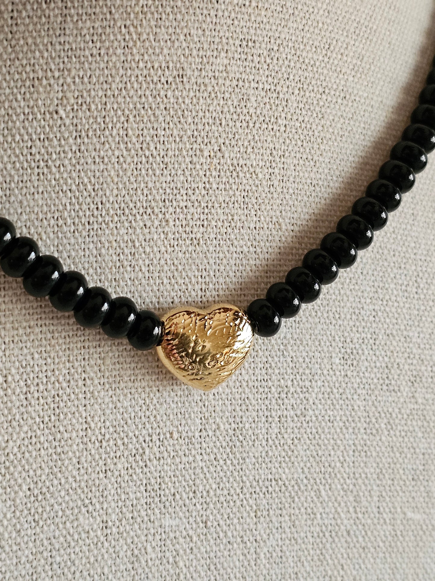 INAYA HEART BEAD NECKLACE