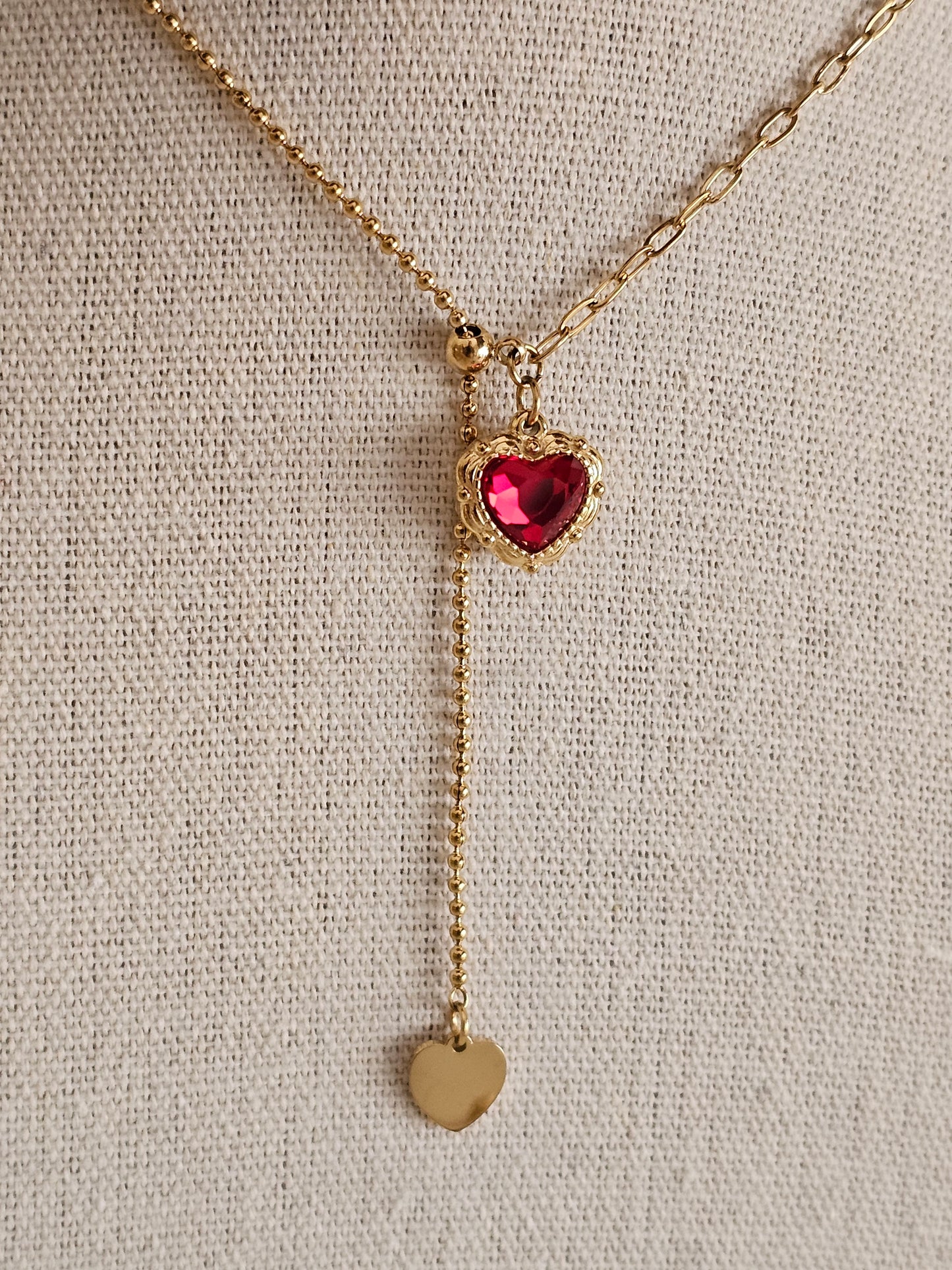 HAYAT HEART NECKLACE