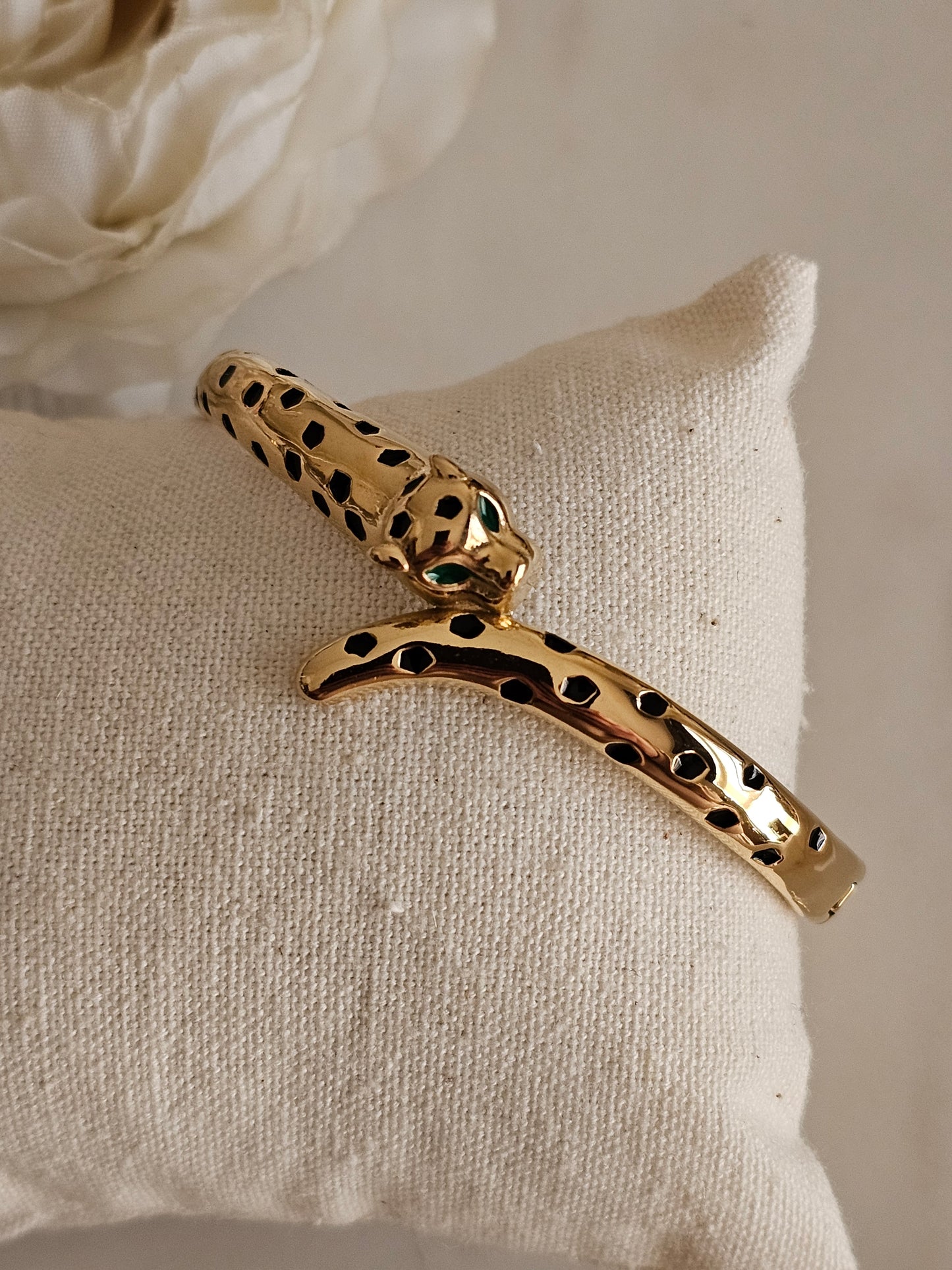 BAHA TIGER BANGLE